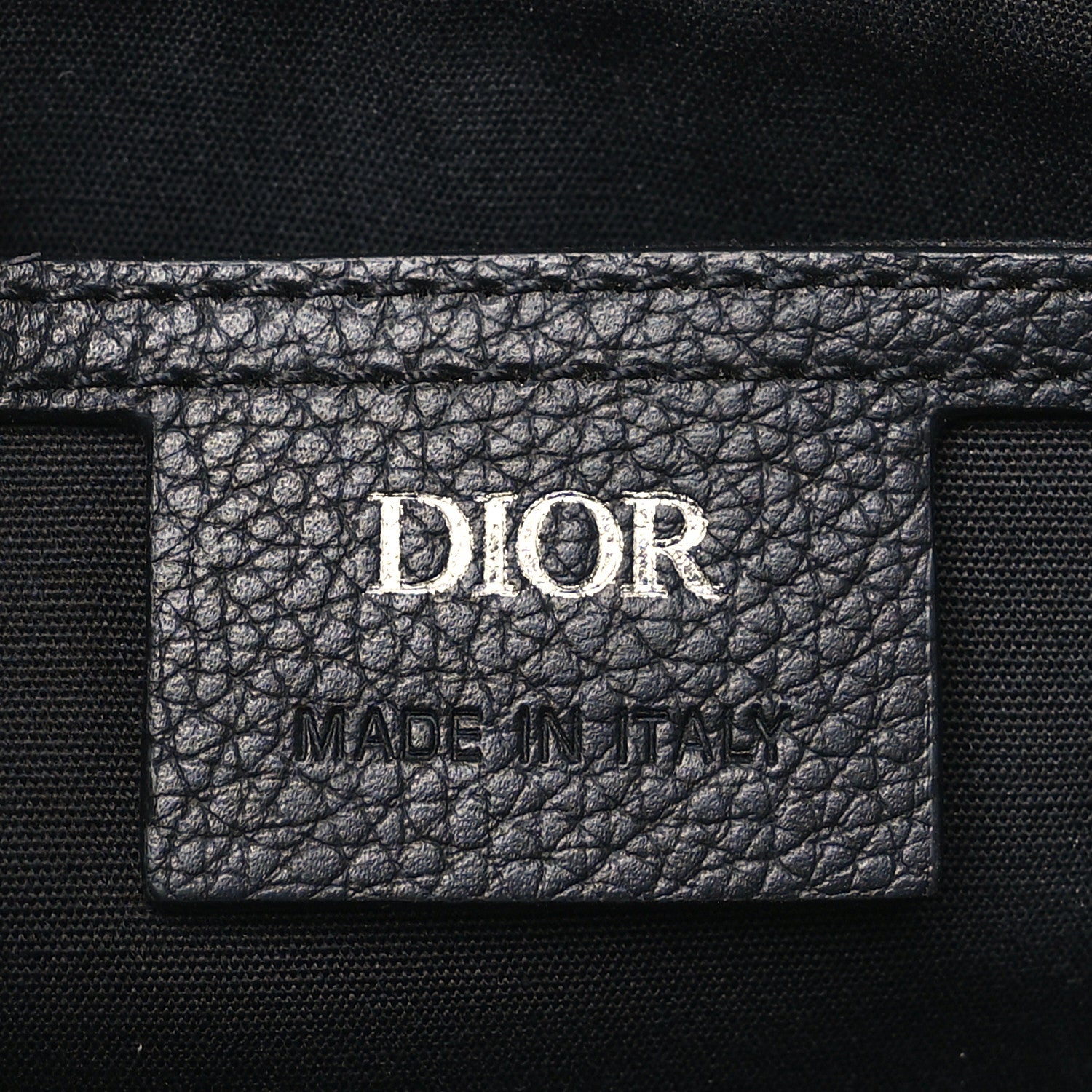 Christian Dior Oblique Jacquard Grained Calfskin Small Saddle Messenger Bag 6 of 11