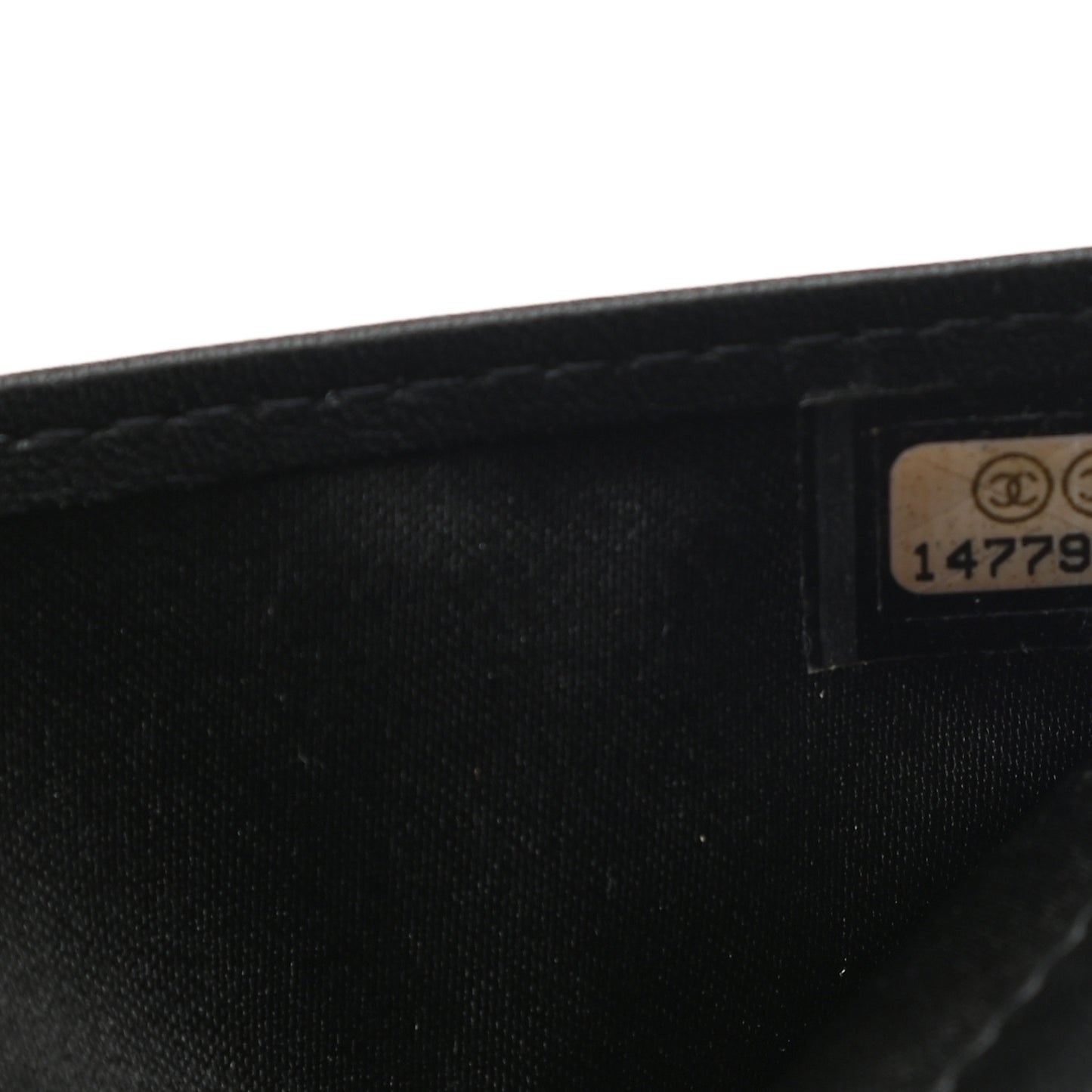 Patent Camellia Embossed Yen Wallet Black