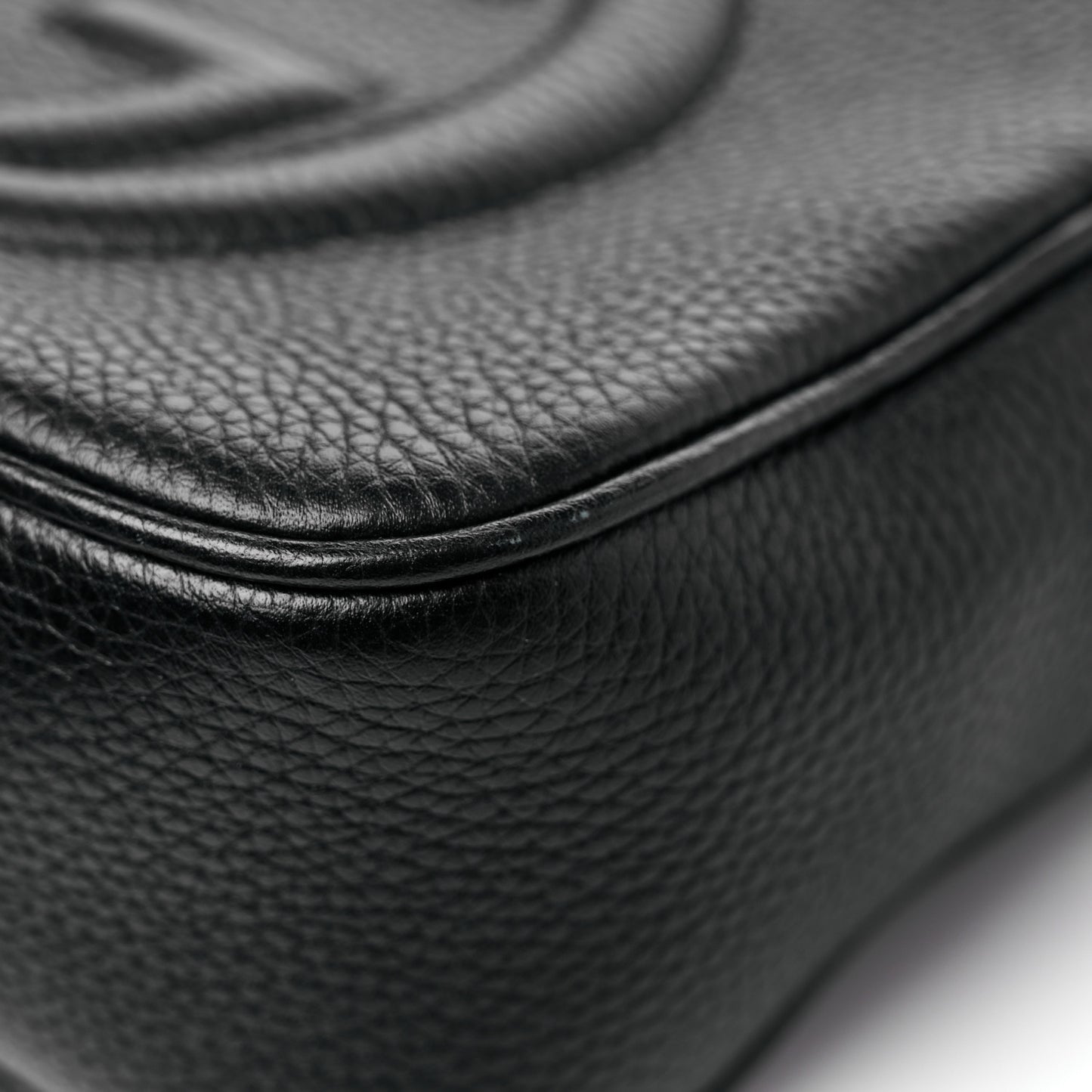 Pebbled Calfskin Small Soho Disco Bag Black