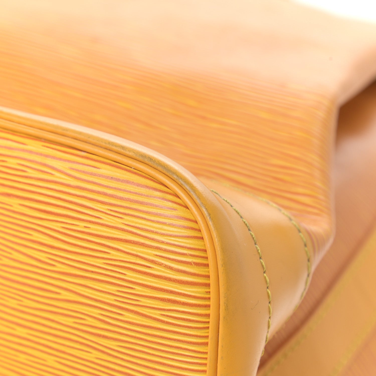 Louis Vuitton Epi Noe Tassil 12 of 15