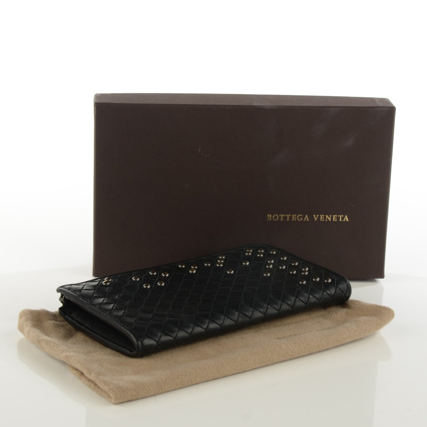 Waxed Calfskin Intrecciato Studded Wristlet Wallet Nero Black