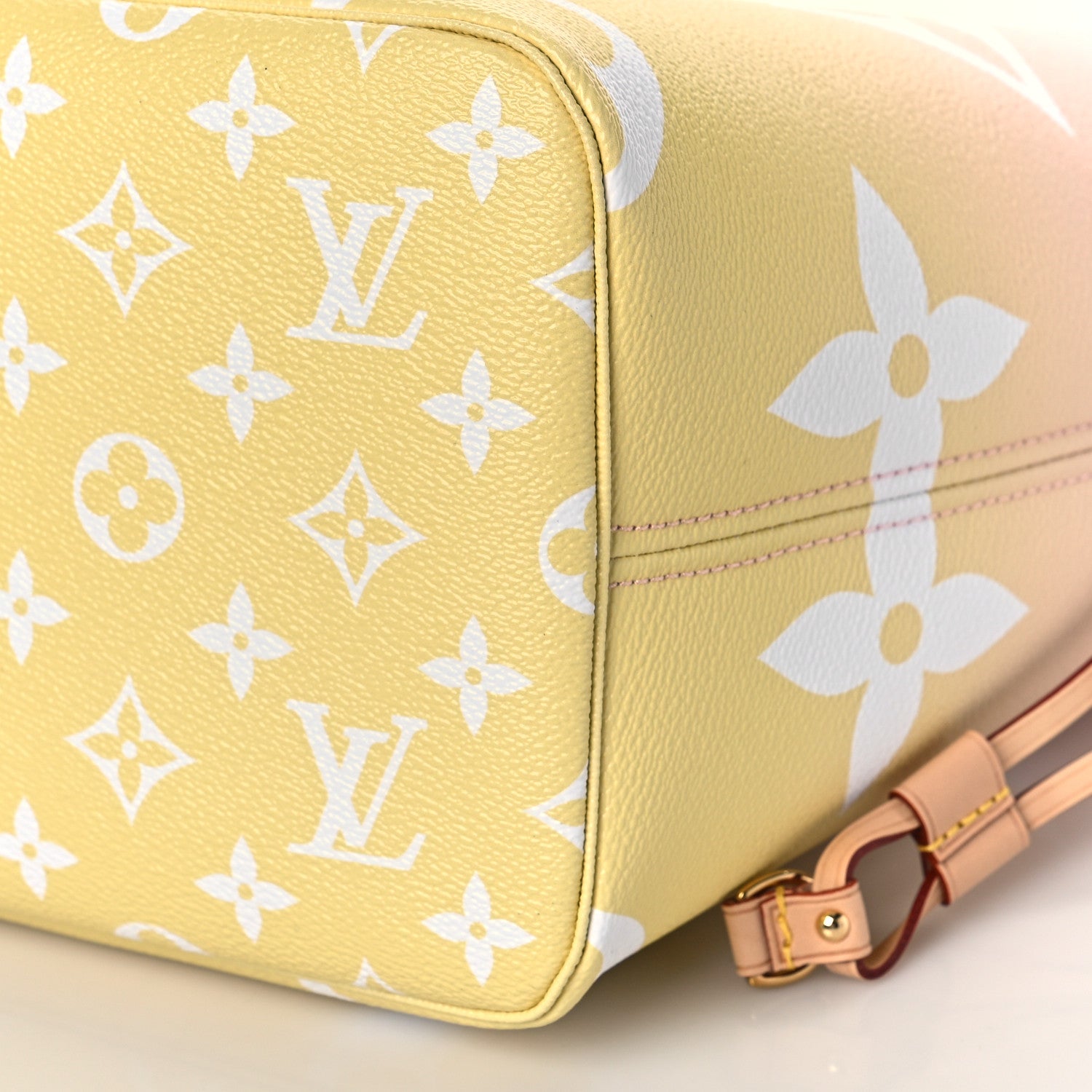 Louis Vuitton Monogram Giant By The Pool Neverfull MM Light Pink 9 of 9