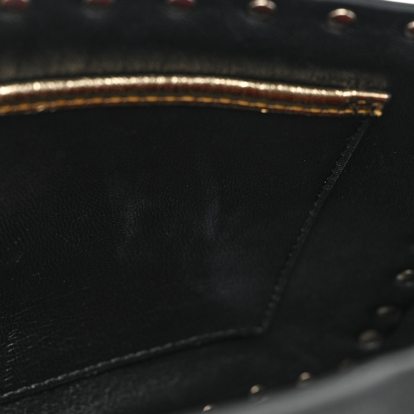 Metallic Wrinkled Lambskin Medium Rockstud Spike Shoulder Bag Mekong