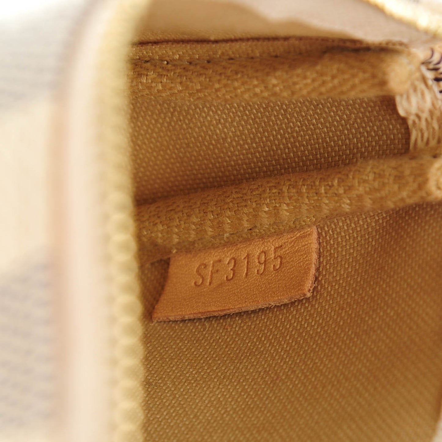 Damier Azur 2015 Christmas Animation Mini Pochette Accessories