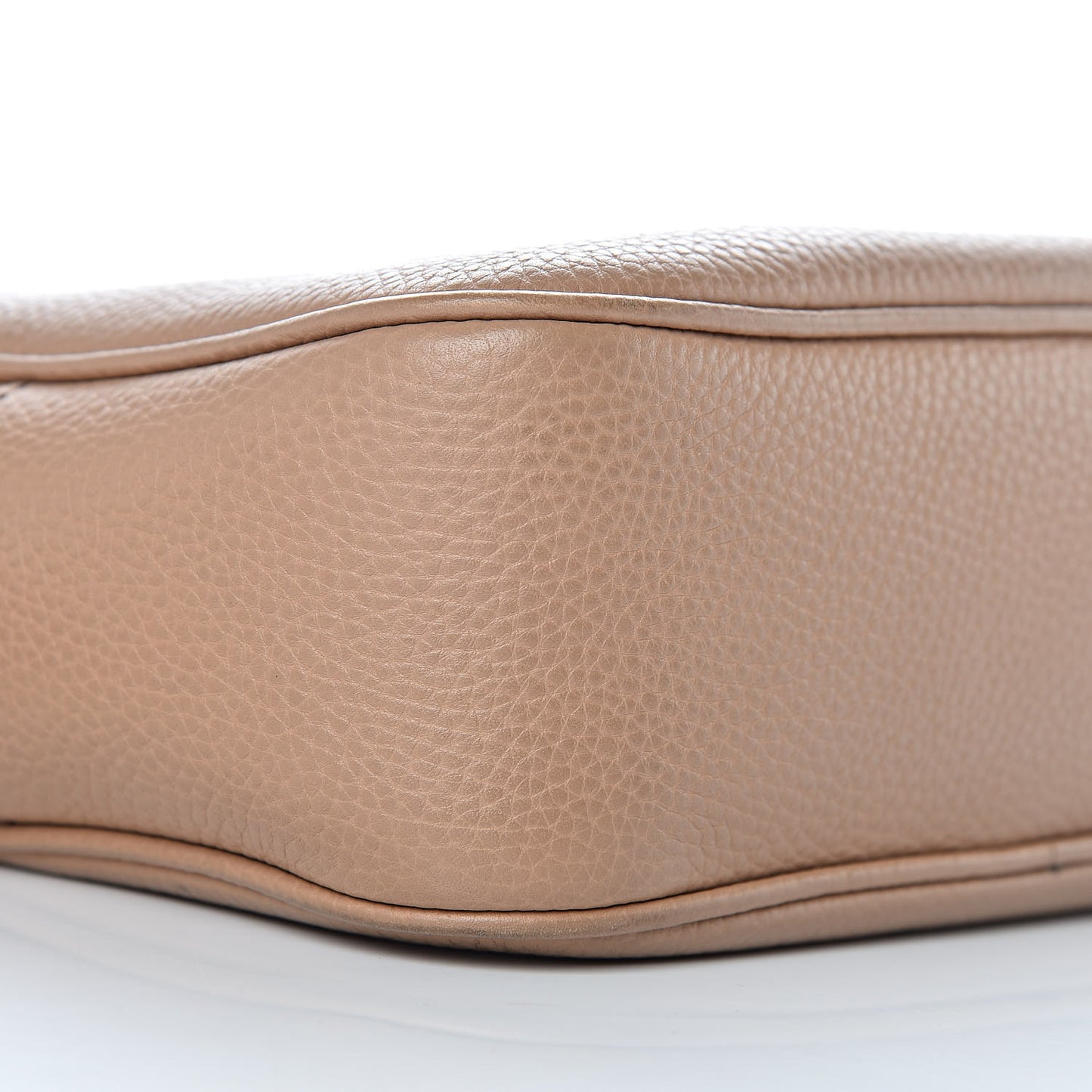 Pebbled Calfskin Small Soho Disco Bag Rose Beige