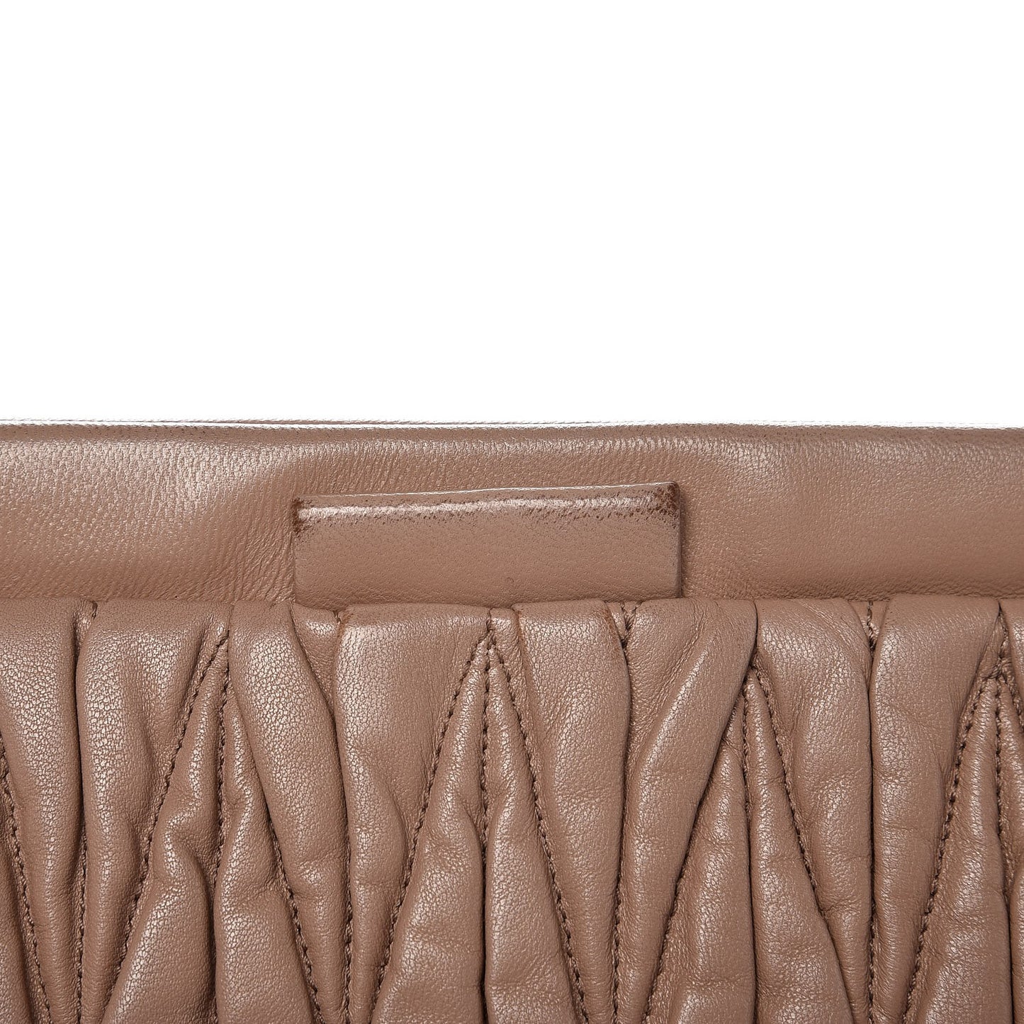 Nappa Matelasse Clutch Cammeo