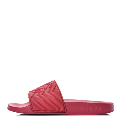 Gucci Rubber Matelasse Womens Slide Sandals 35 Hibiscus Red 1 of 8