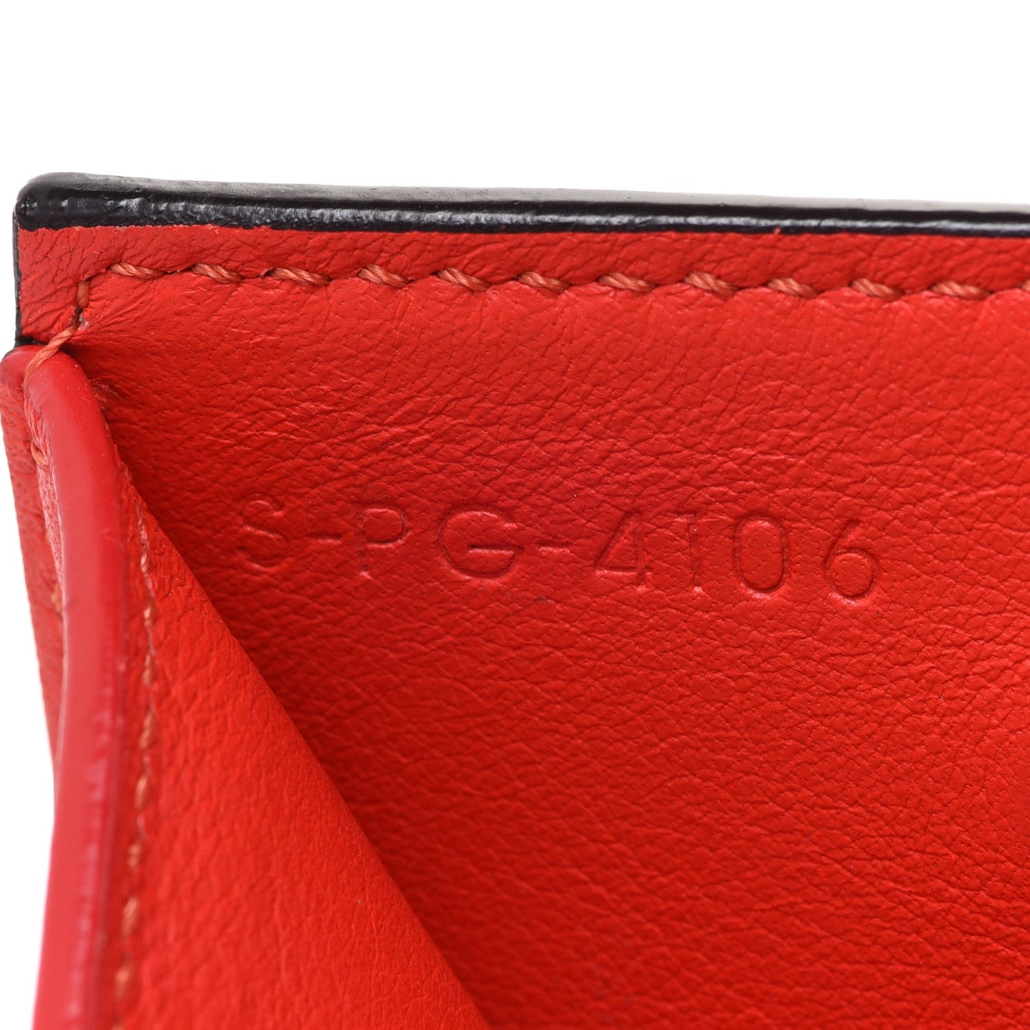 Drummed Calfskin Small Multifunction Folded Wallet Dune