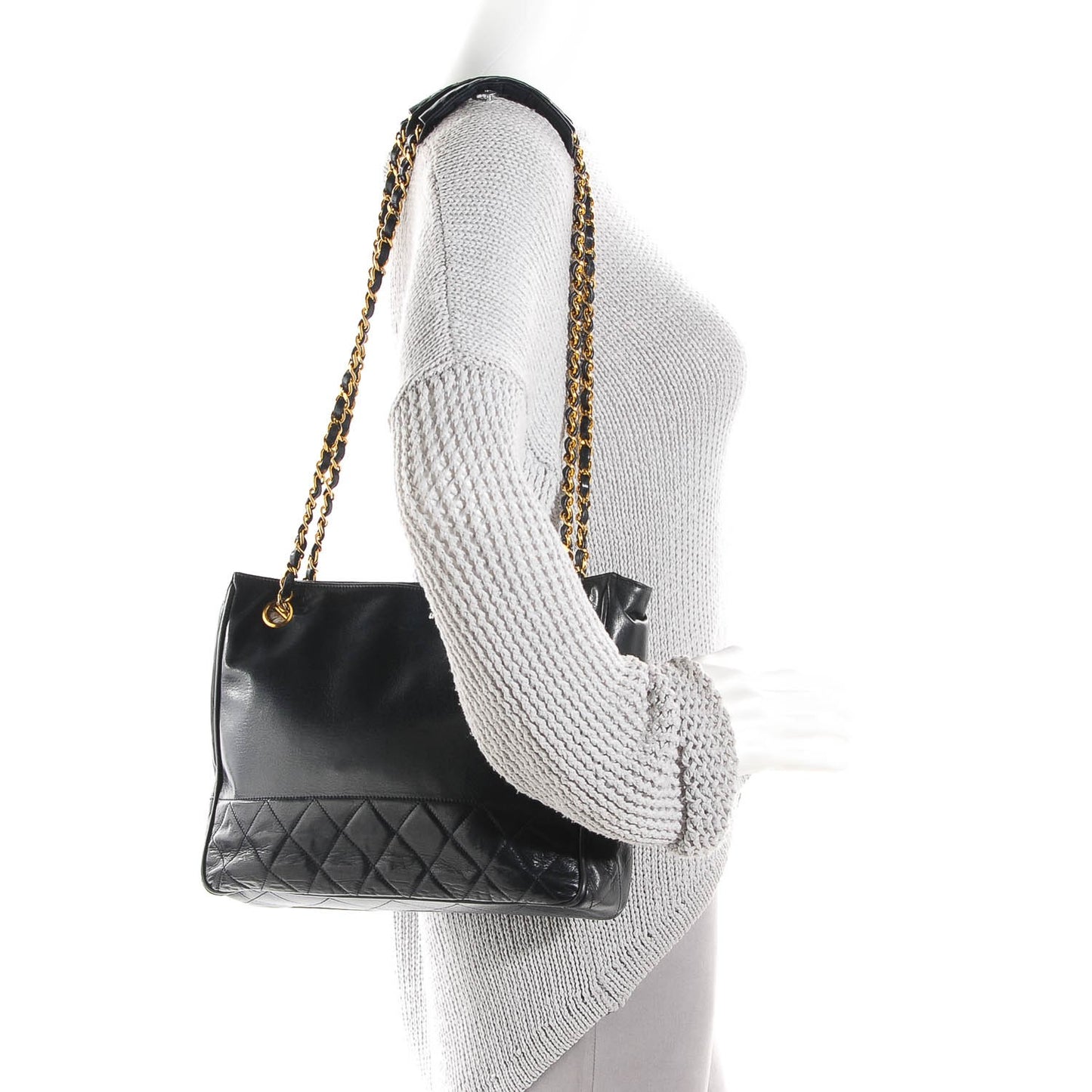 Lambskin Shoulder Bag Navy