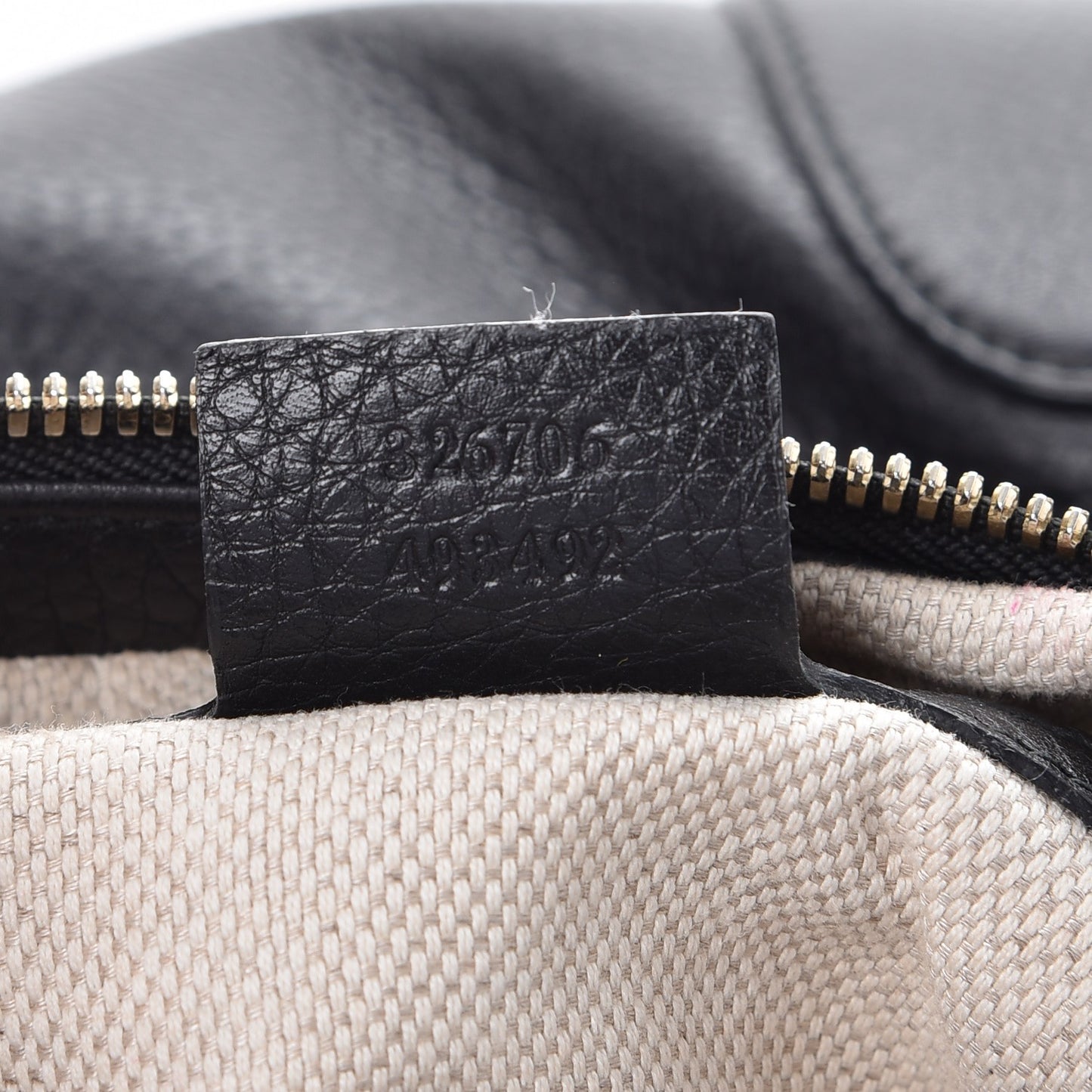 Pebbled Calfskin Medium Soho Chain Hobo Black