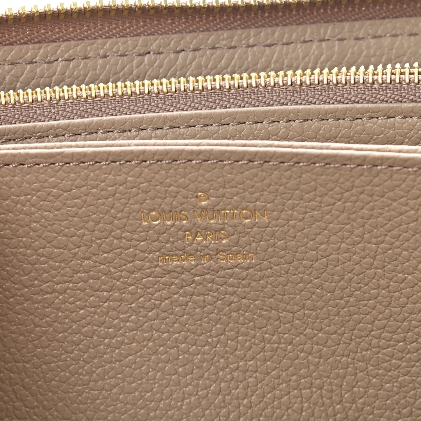 Empreinte Monogram Giant Zippy Wallet Tourterelle Creme