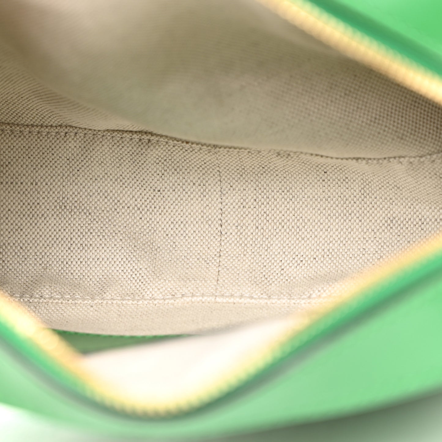 Calfskin GG Matelasse Shoulder Bag Spring Green Natural