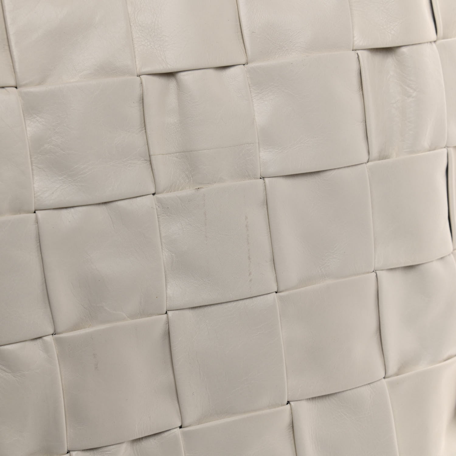 Bottega Veneta Calfskin Maxi Intrecciato Cassette Tote White 13 of 14