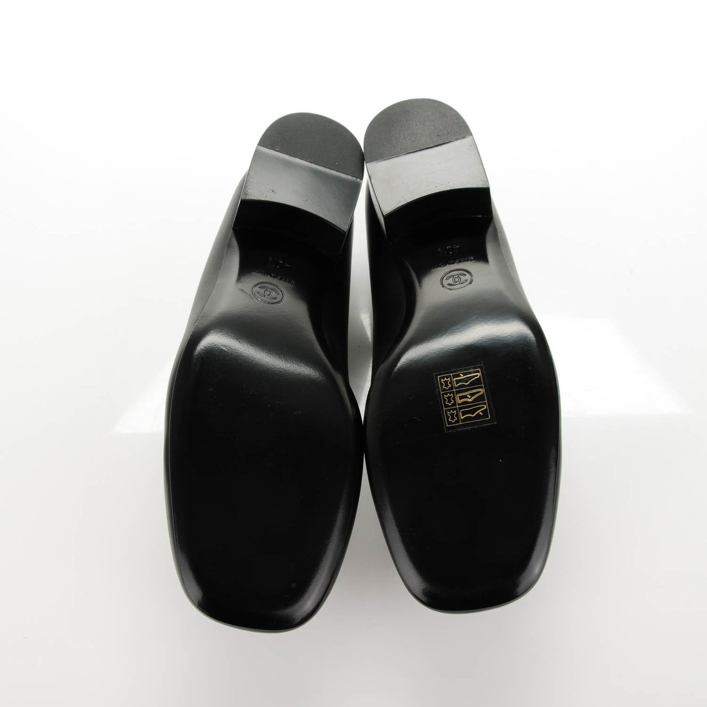 Calfskin CC Mocassin Loafers 40.5 Black