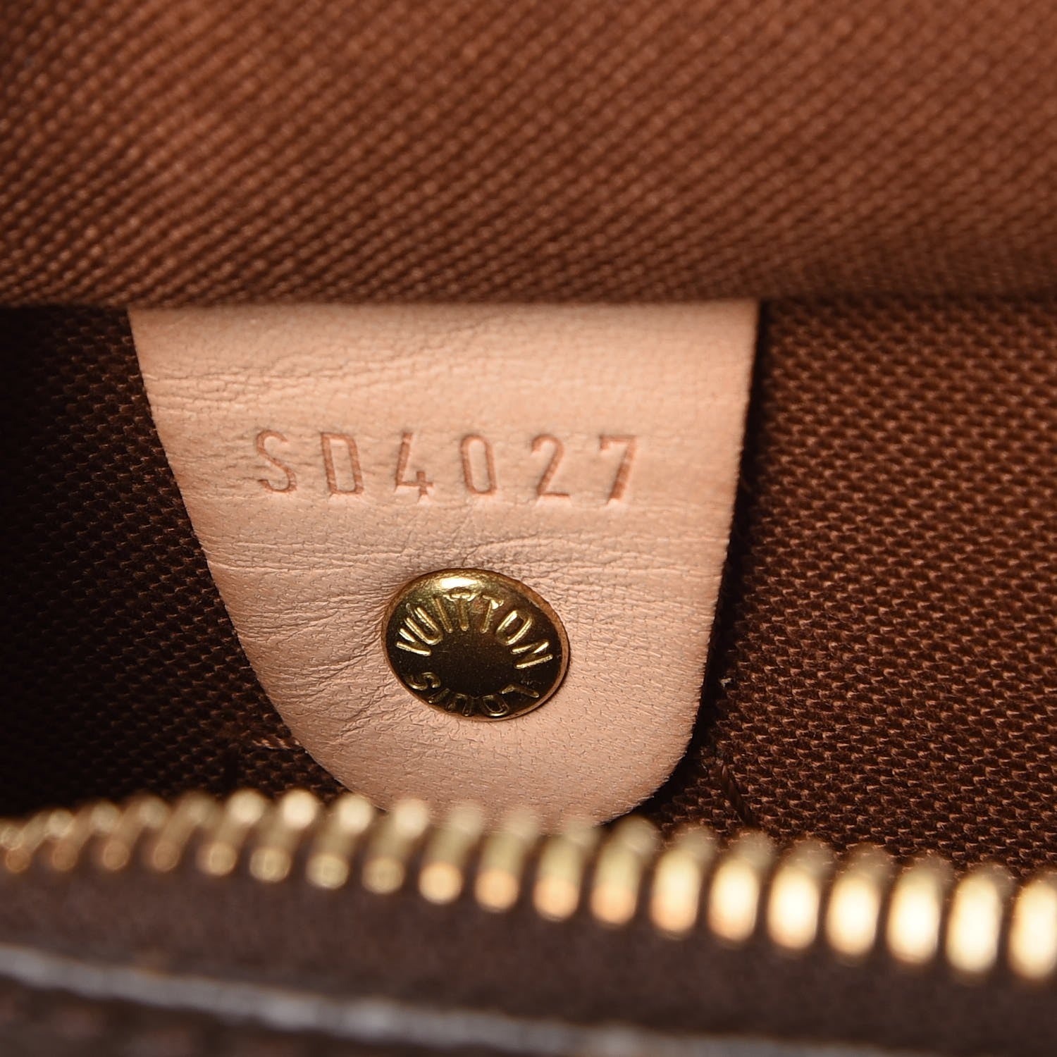 Louis Vuitton Monogram Speedy 25 7 of 7