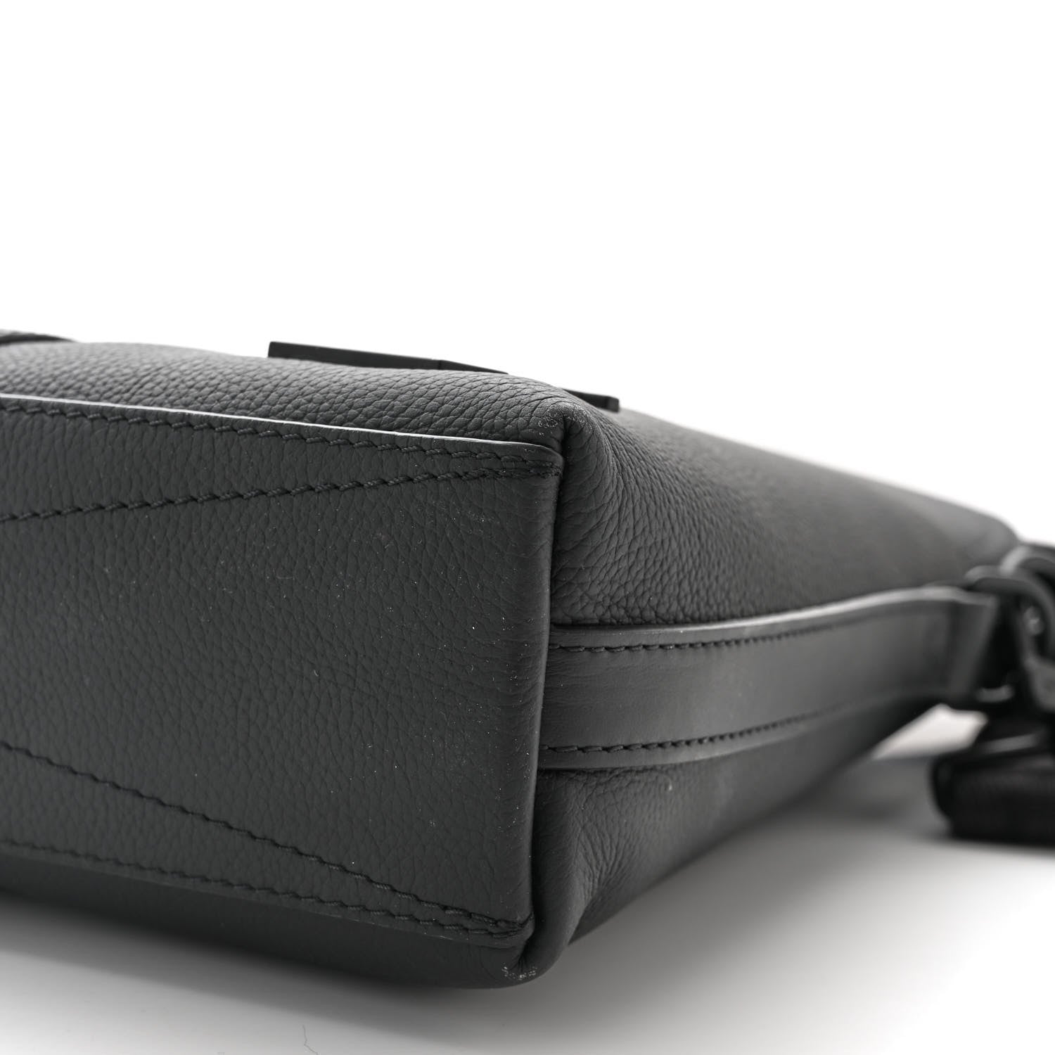 Louis Vuitton Calfskin Aerogram Takeoff Briefcase Black 9 of 10