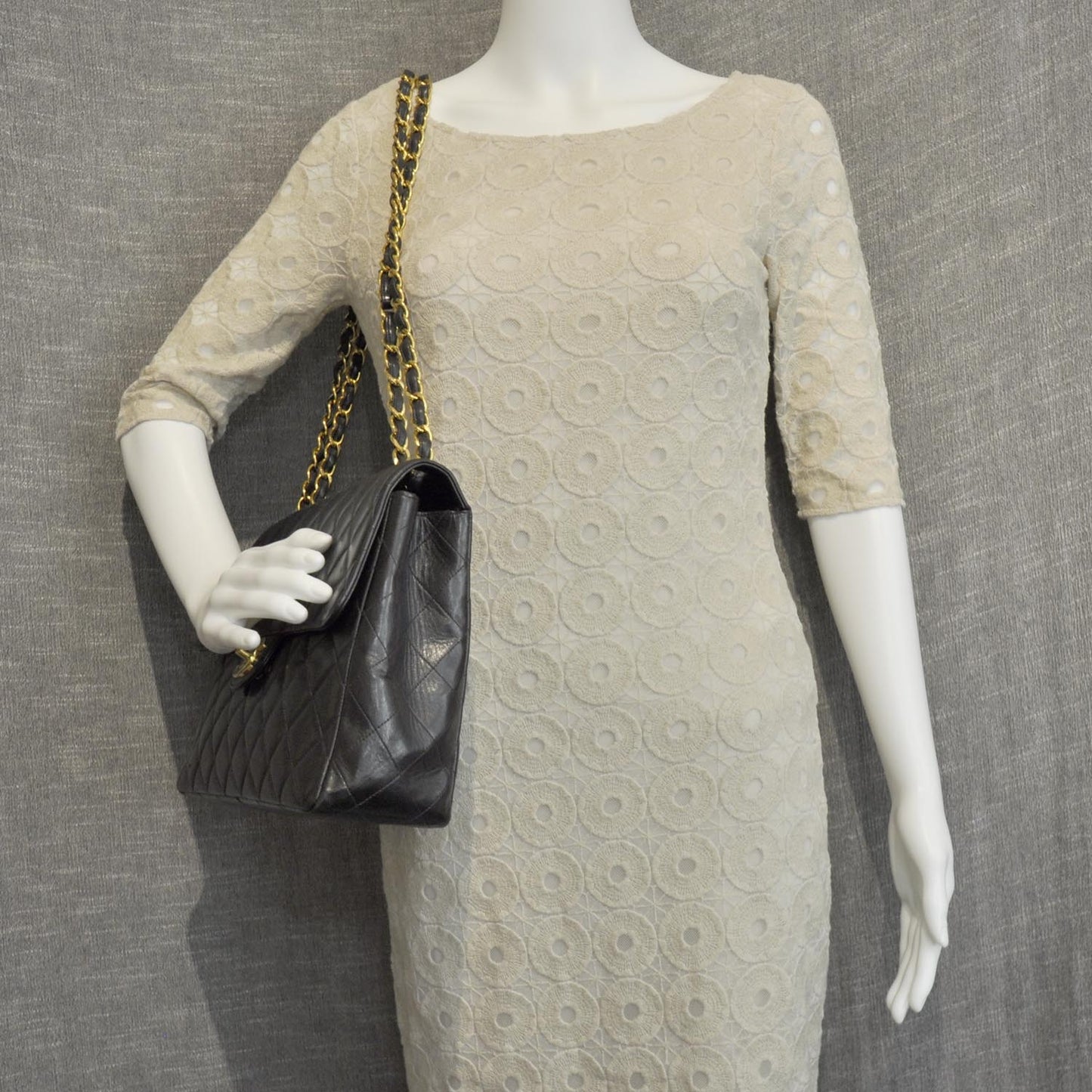 Lambskin Jumbo Flap Black GHW