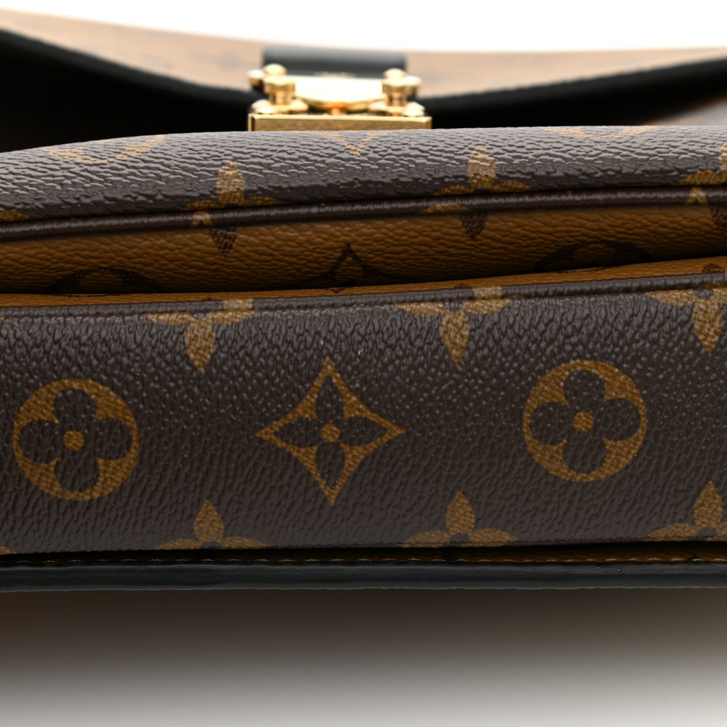 Reverse Monogram Pochette Metis