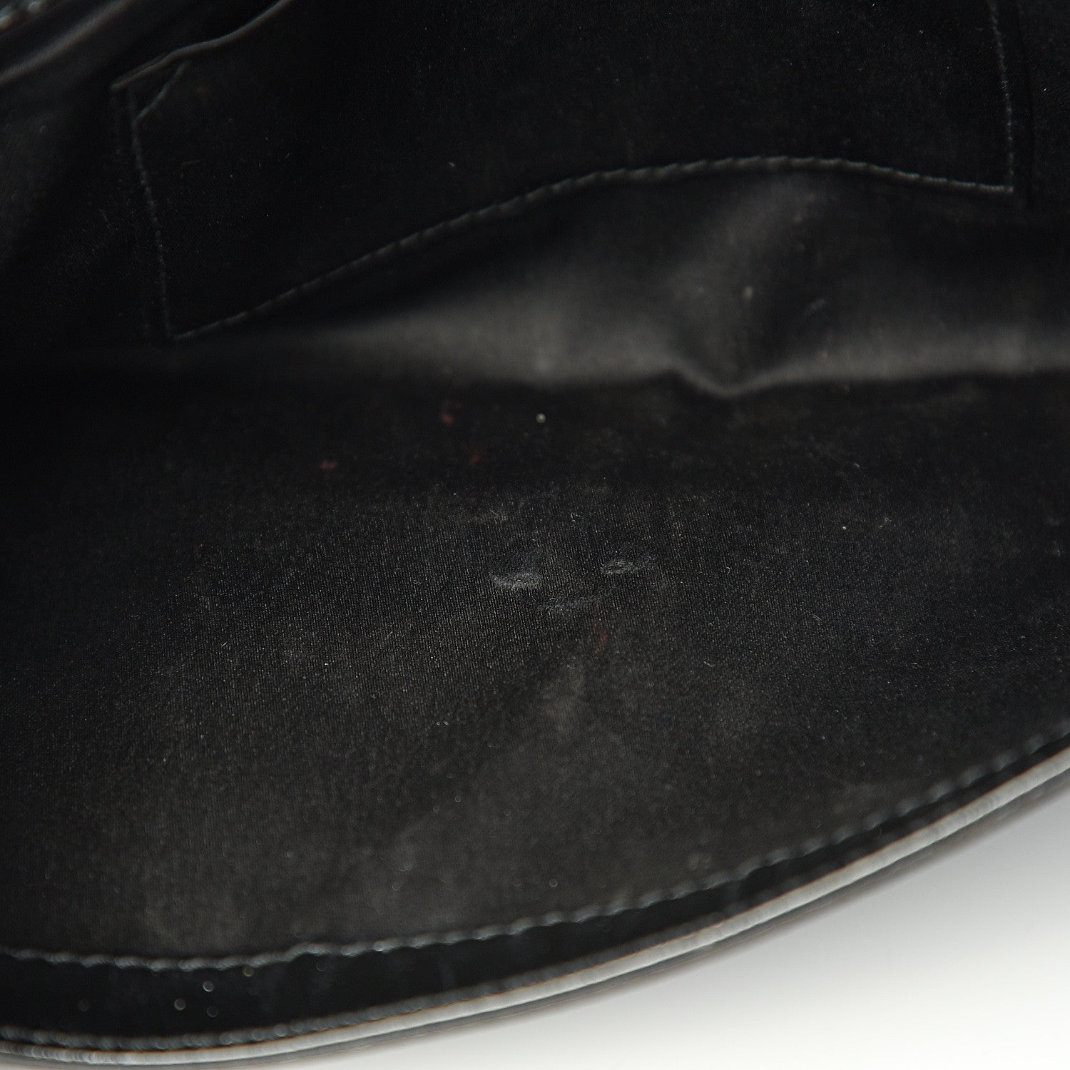 Saint Laurent Textured Patent Monogram Small Belle De Jour Clutch Black 9 of 9