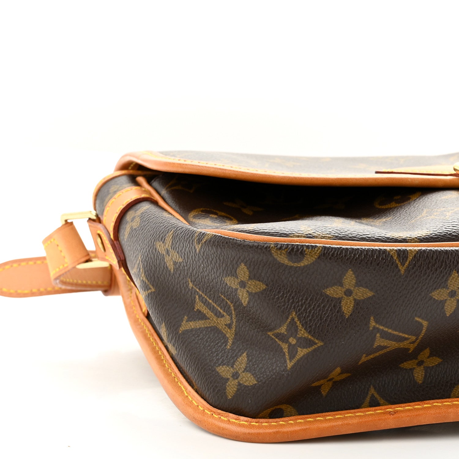 Louis Vuitton Monogram Sologne 8 of 9