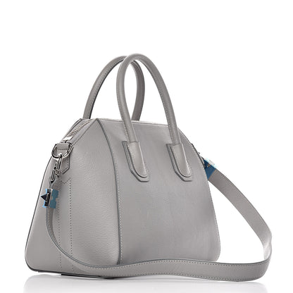 Givenchy Sugar Goatskin Small Antigona Pearl Grey 3 of 13