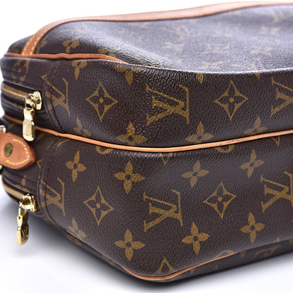 Louis Vuitton Monogram Reporter PM 7 of 14