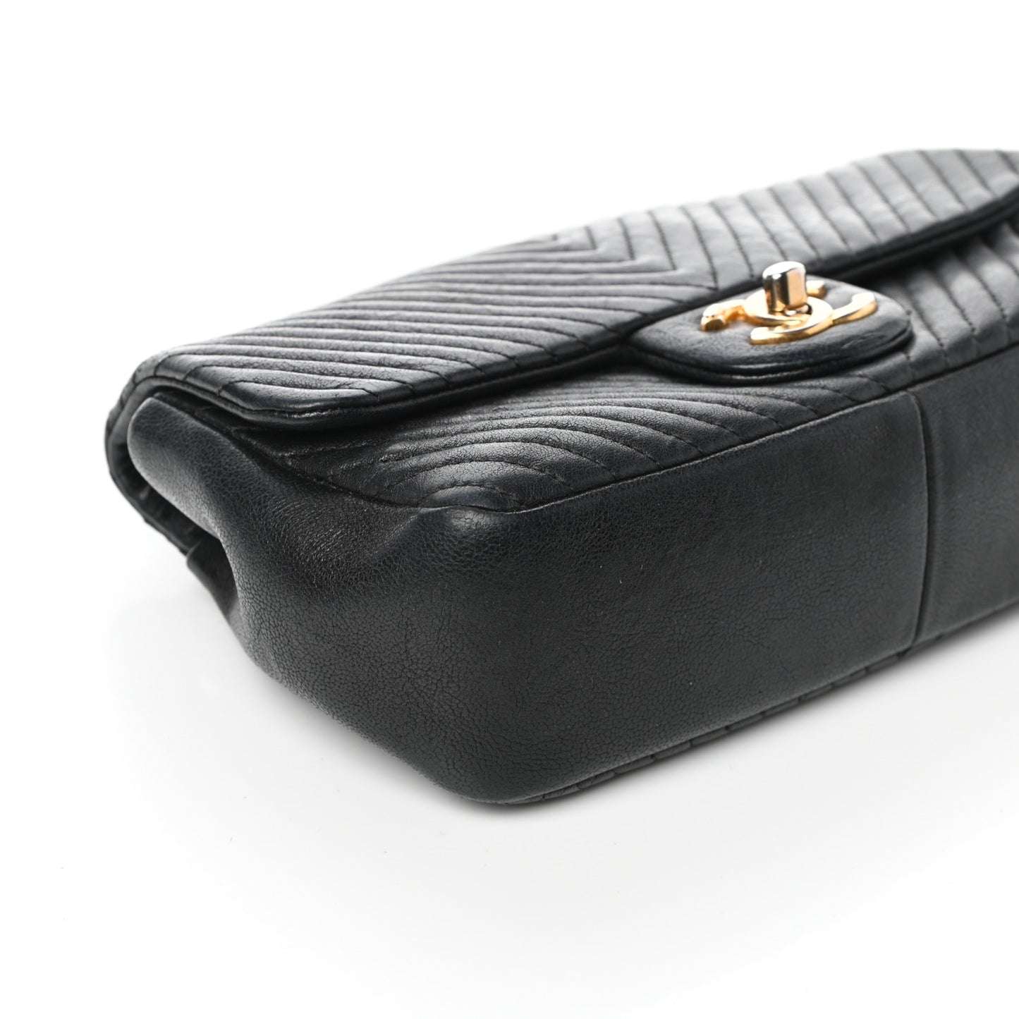 Calfskin Surpique Chevron Small Flap Black