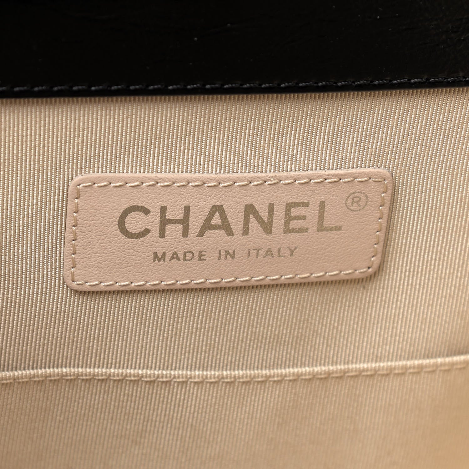Chanel Glazed Calfskin Raffia Vanity Case Bag Black Beige 8 of 9