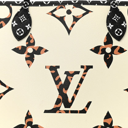 Louis Vuitton Monogram Giant Jungle Neverfull MM Ivory 9 of 13