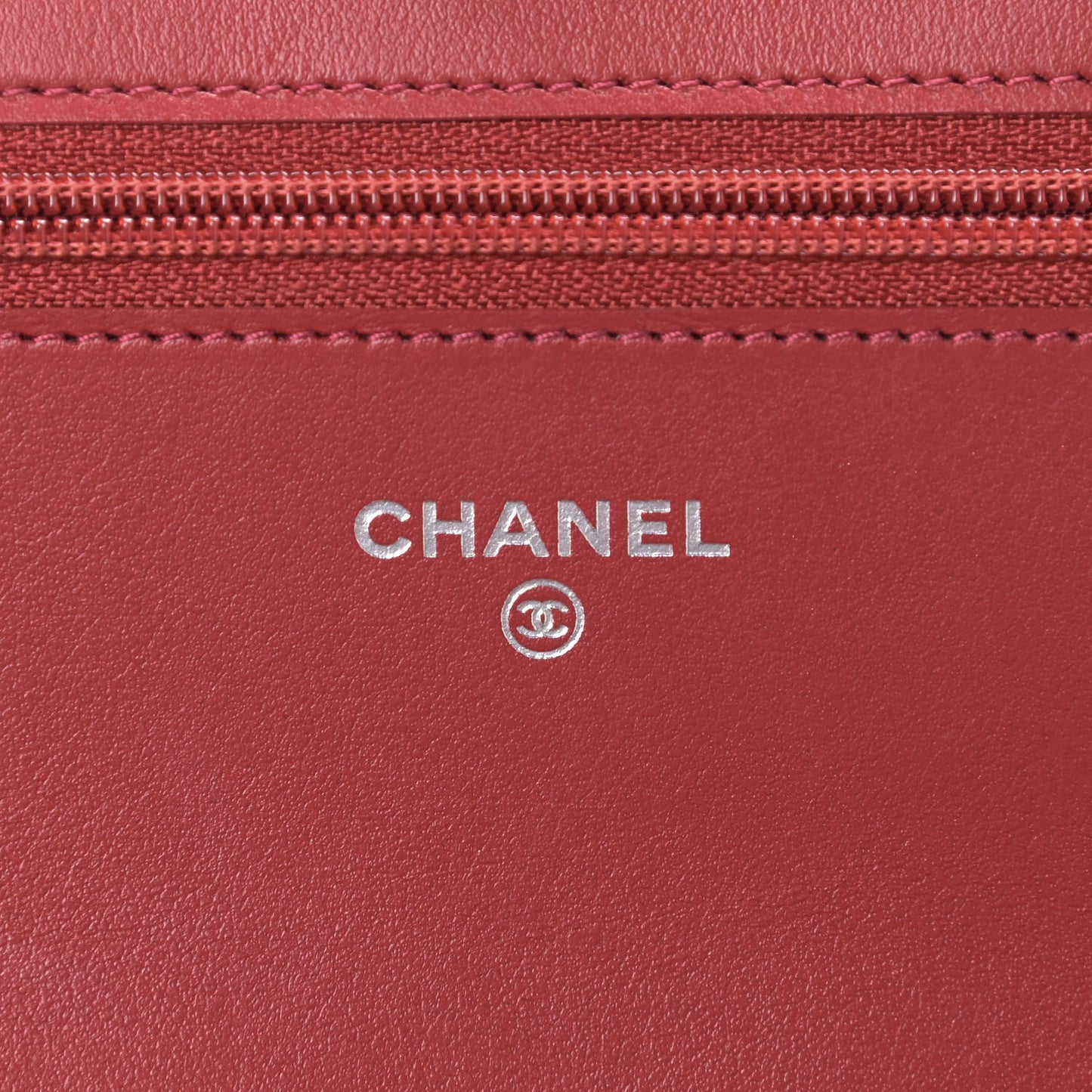 Caviar Quilted Boy Wallet On Chain WOC Red
