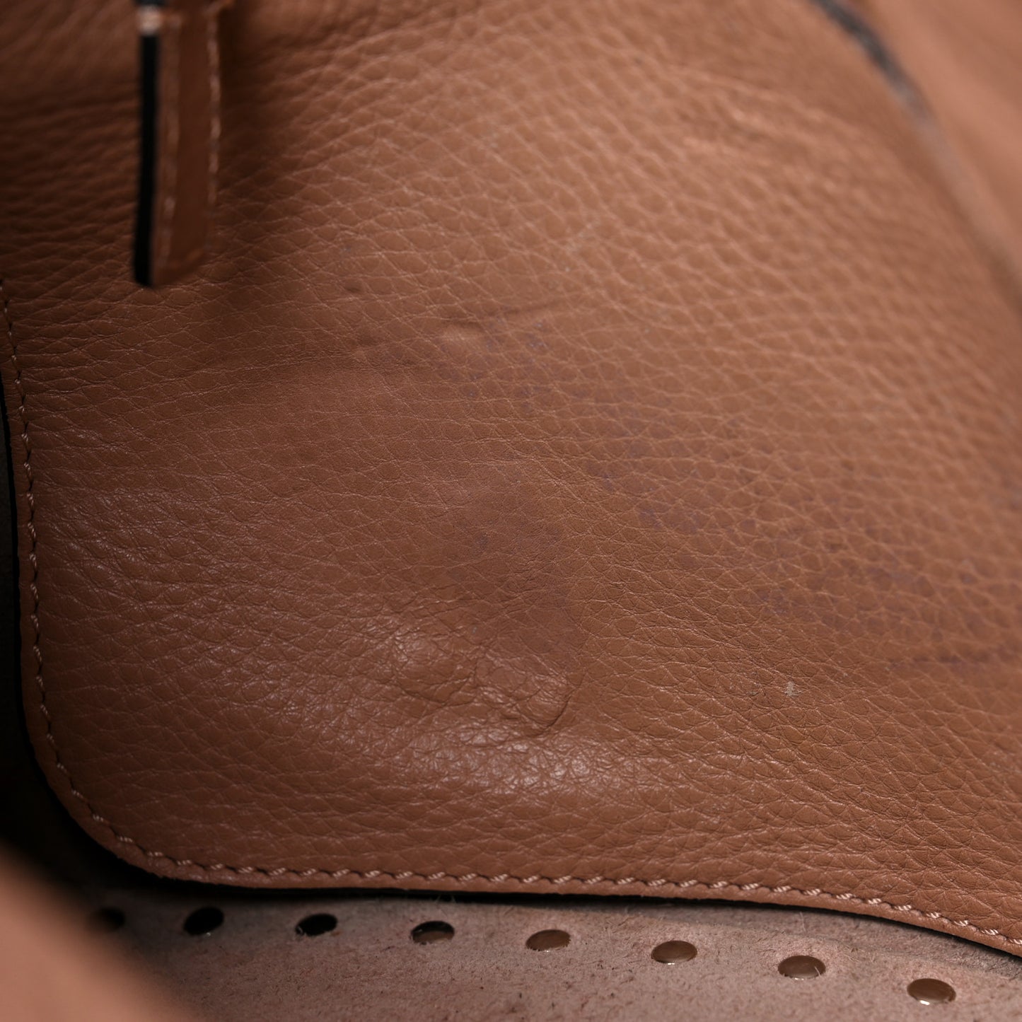 Pebbled Calfskin Small Rockstud Flip-Lock Messenger Bag Soft Noisette