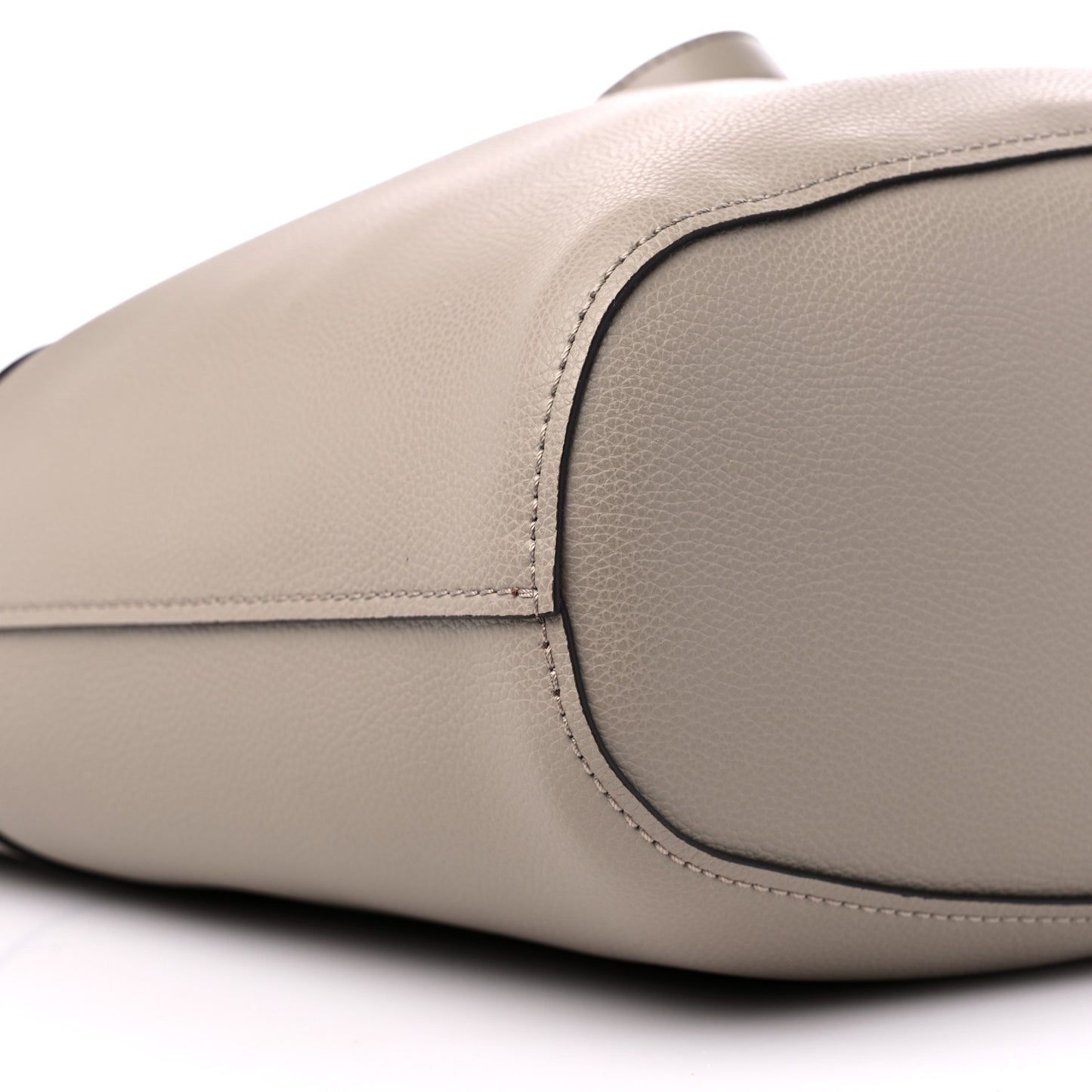 Smooth Grained Calfskin Medium Aby Tote Motty Grey