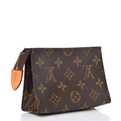 Louis Vuitton Monogram Toiletry Pouch 15 3 of 7