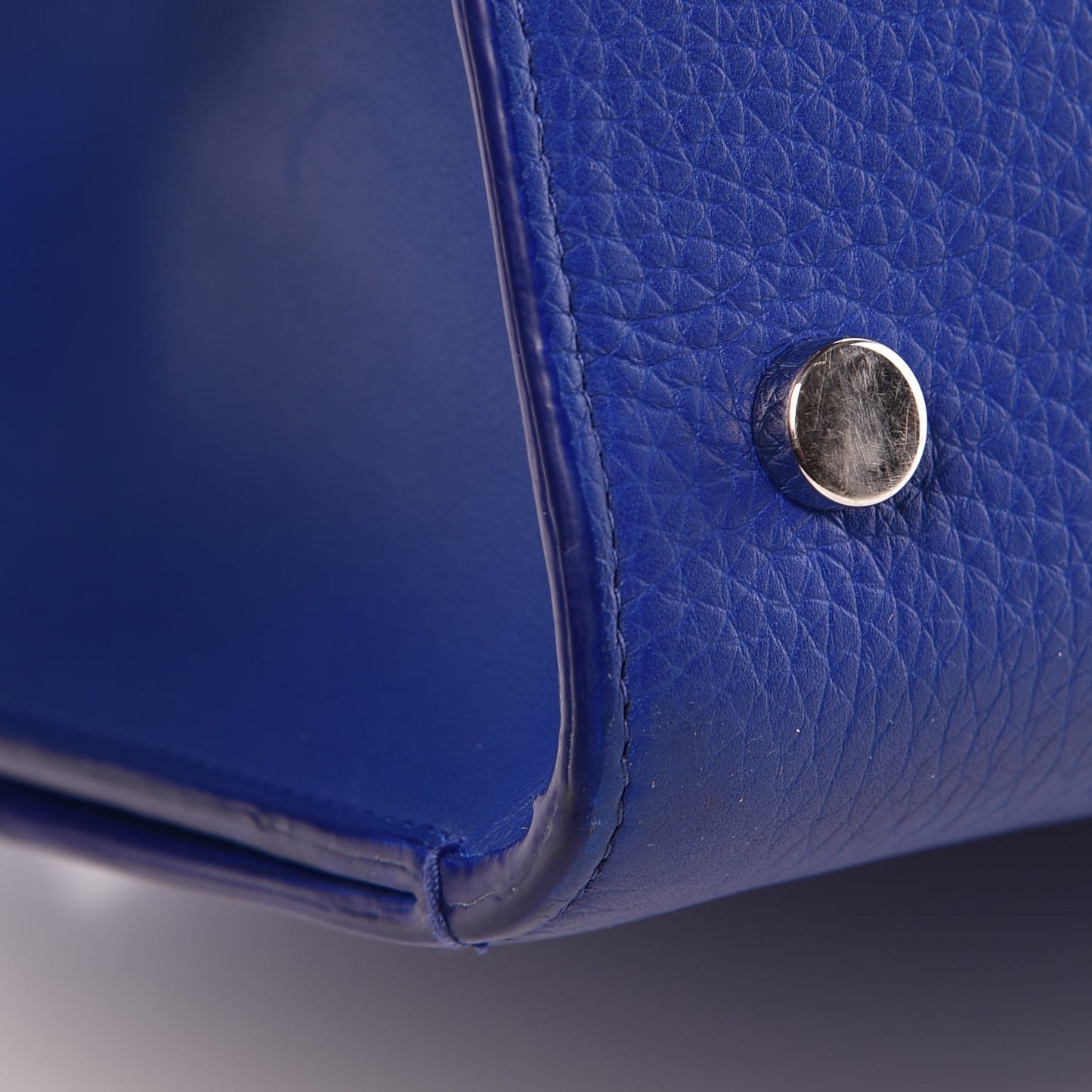 Bullcalf Medium Diorever Flap Yves Klein Blue