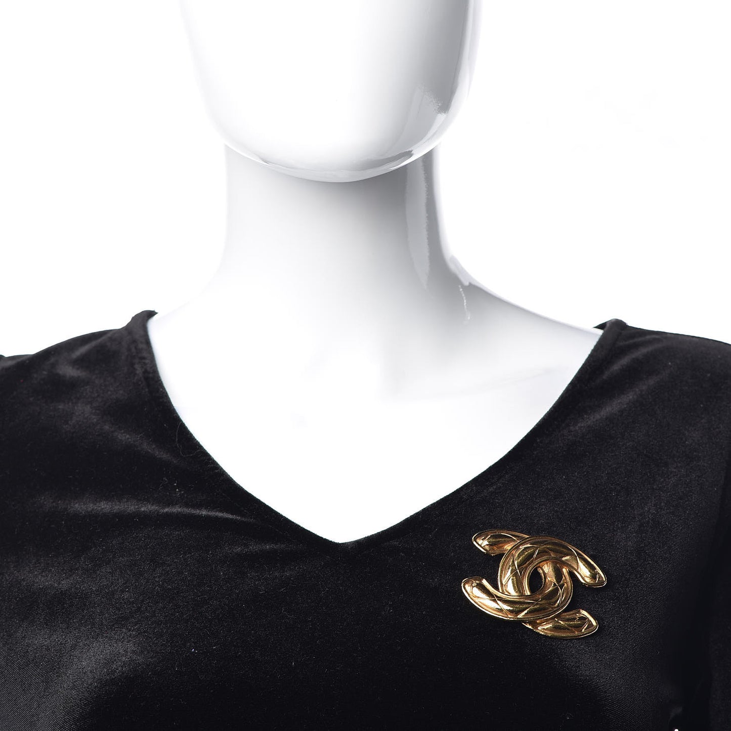 Metal Quilted Large CC Brooch Gold