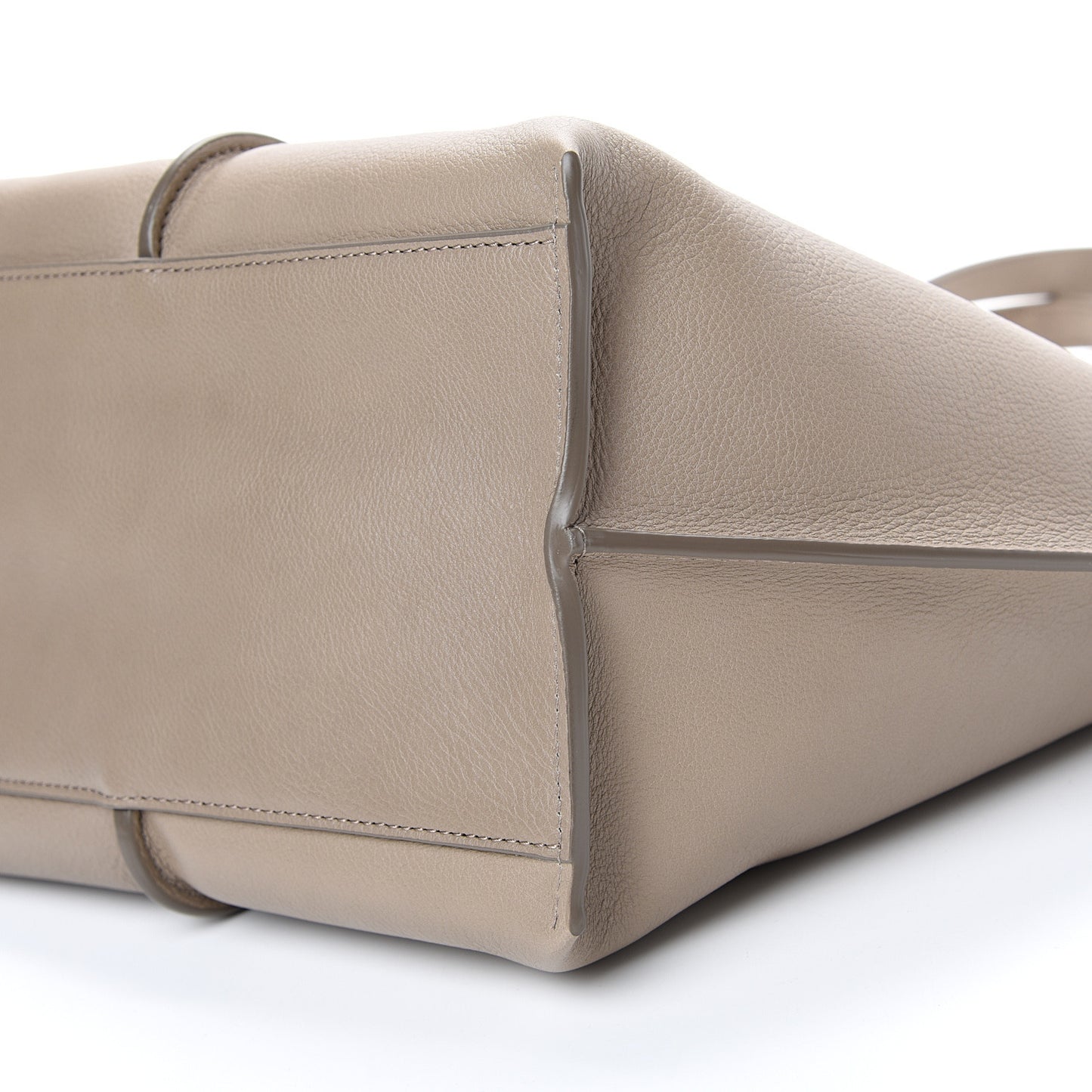 Smooth Calfskin Medium Vick Tote Motty Grey