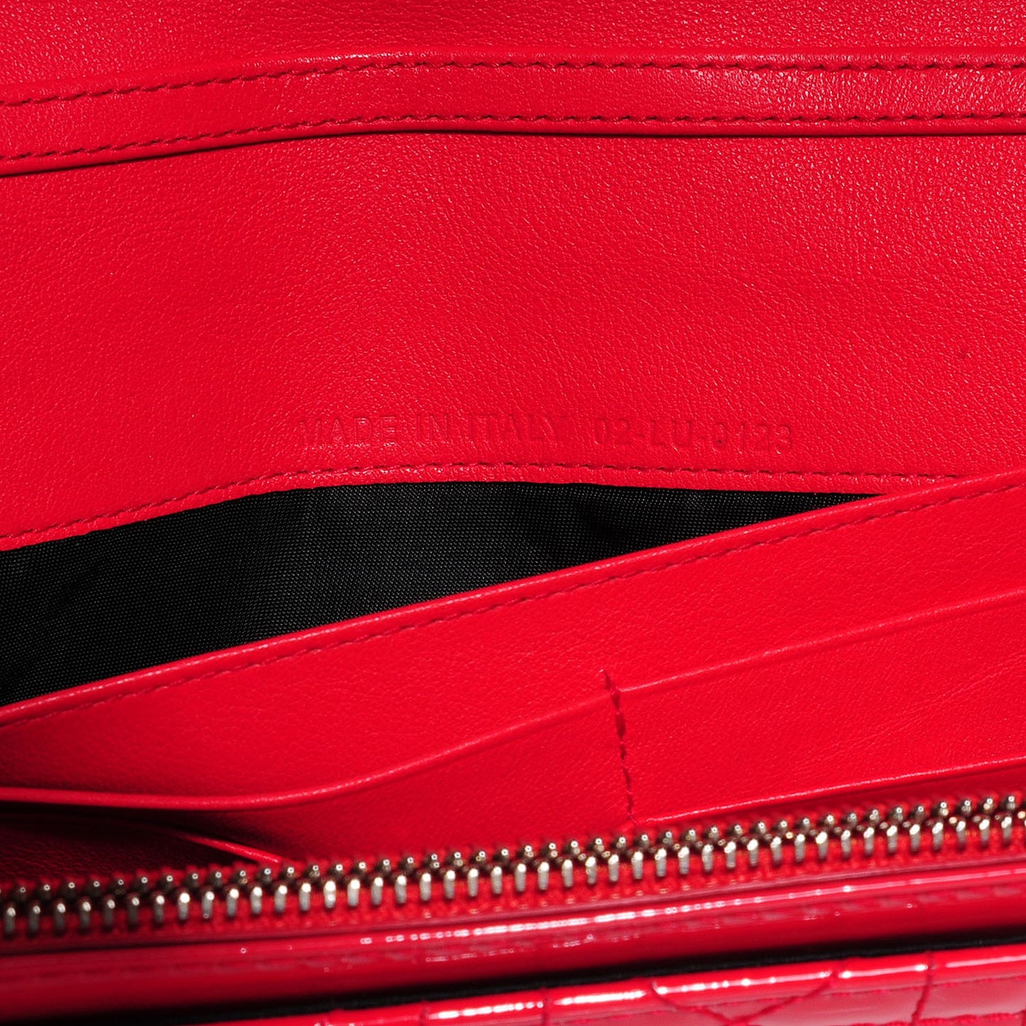 Patent Cannage Rendez-vous Chain Wallet Red