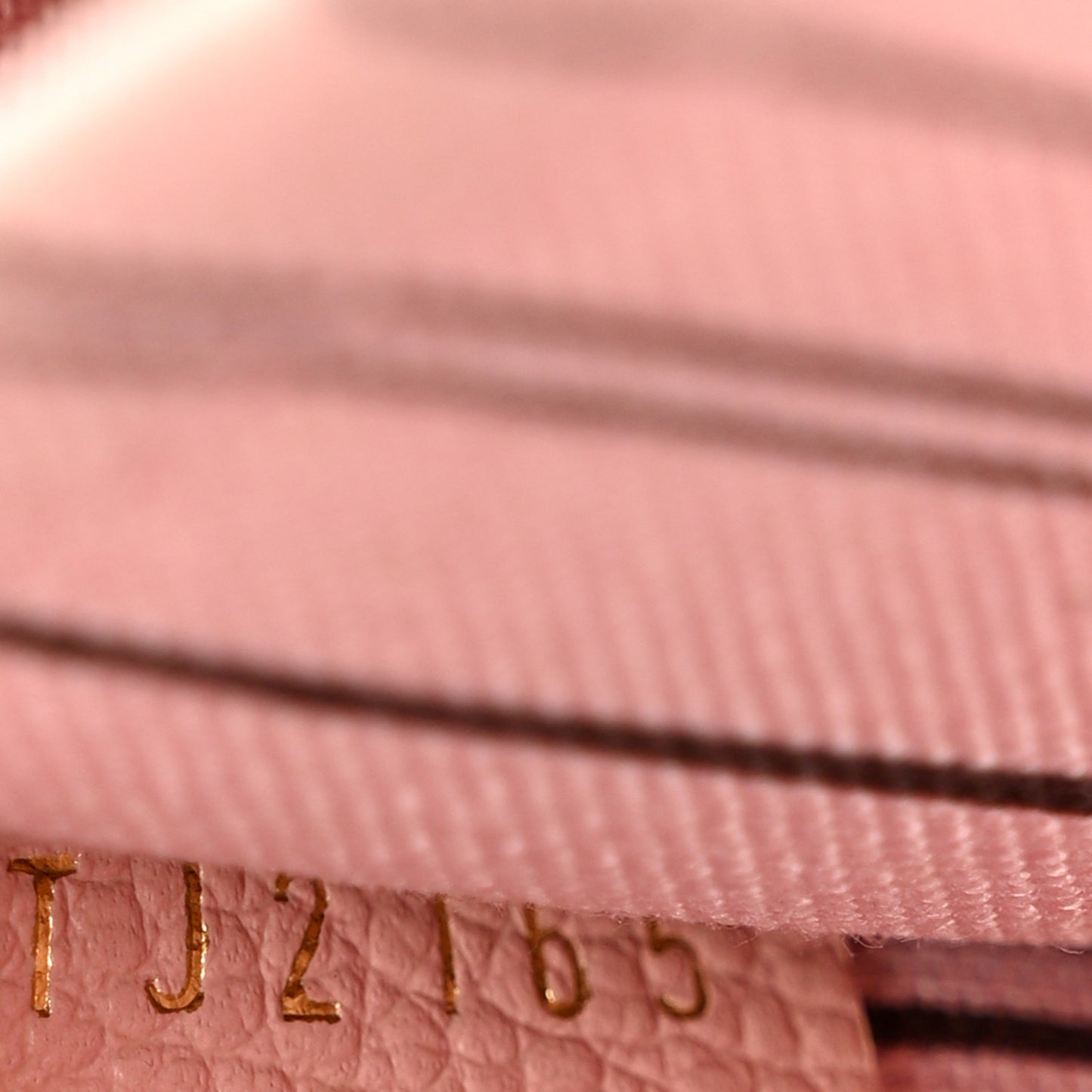 Empreinte Montaigne BB Rose Poudre