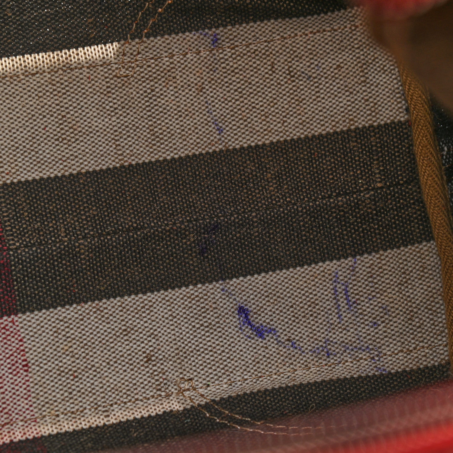 Burberry Canvas Mega Check Medium Maidstone Cadmium Red 12 of 13