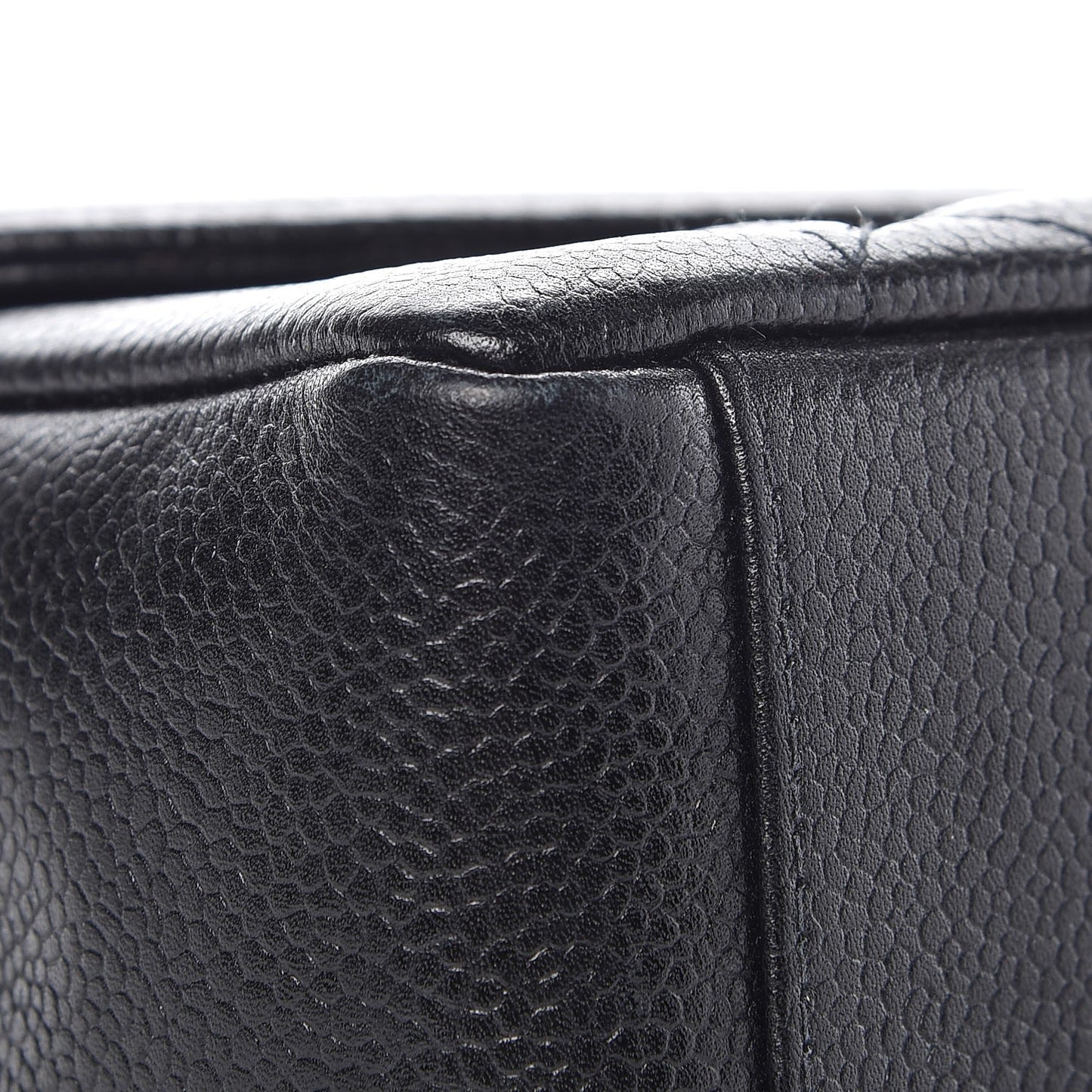 Caviar Quilted Medium Single Flap Black
