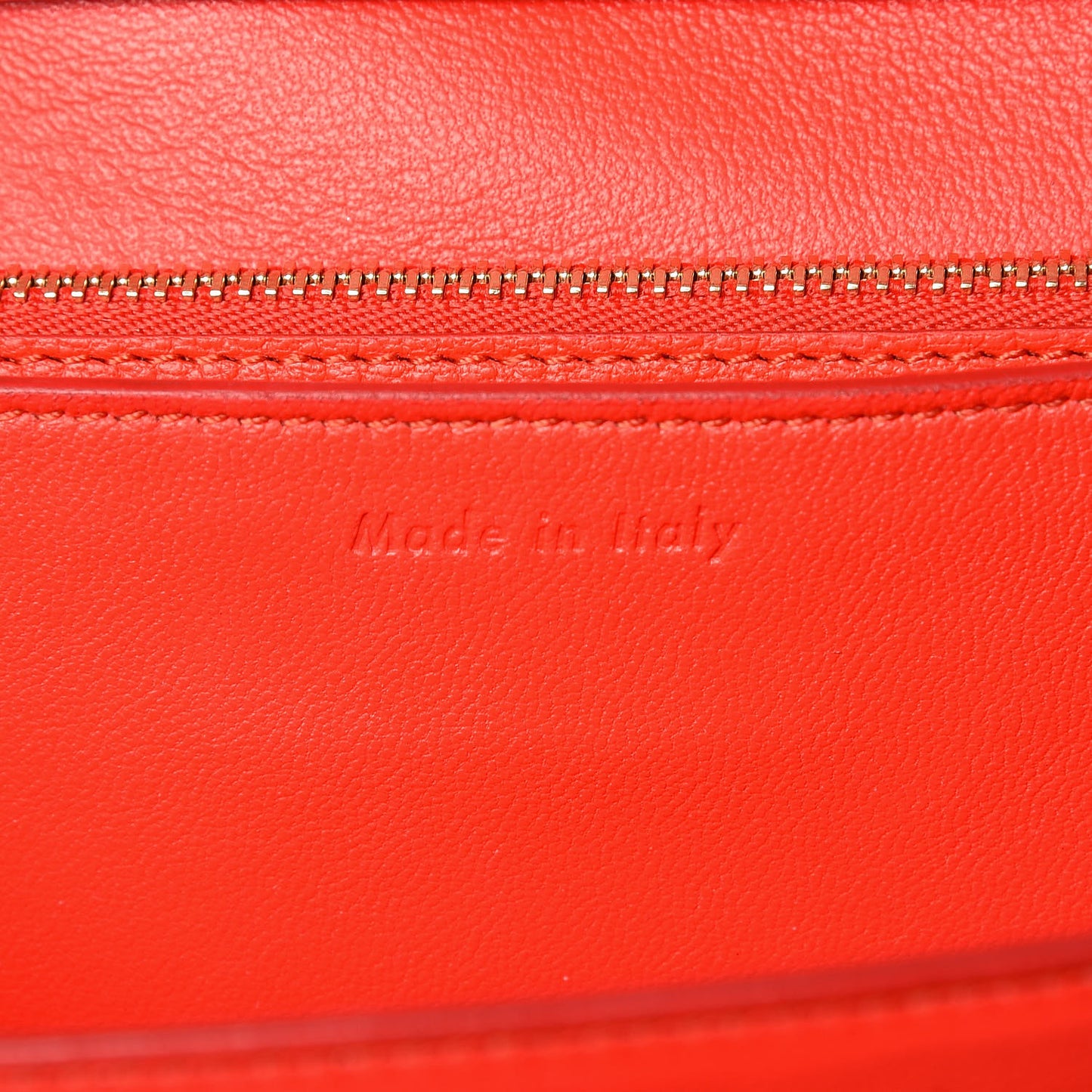 Goatskin Medium Classic Box Flap Bag Alizarin