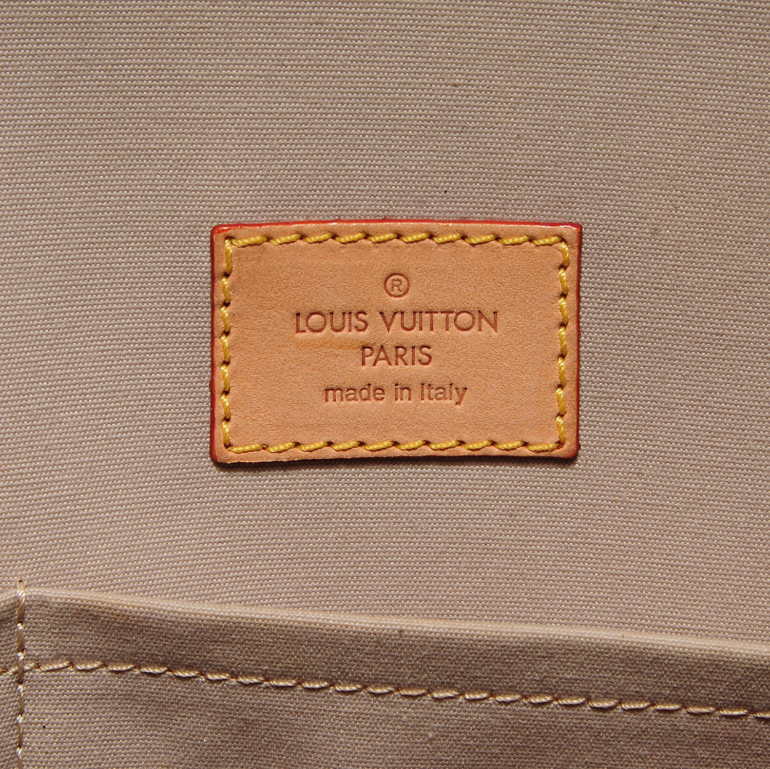 Louis Vuitton Monogram Miroir Sac Plat Gold 6 of 7