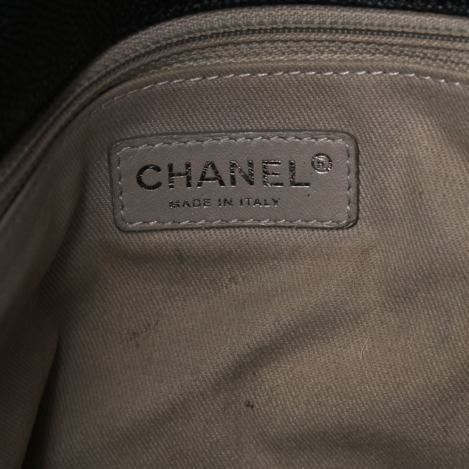 Chanel Caviar Quilted Easy Zip Flap Tote Black 5 of 15