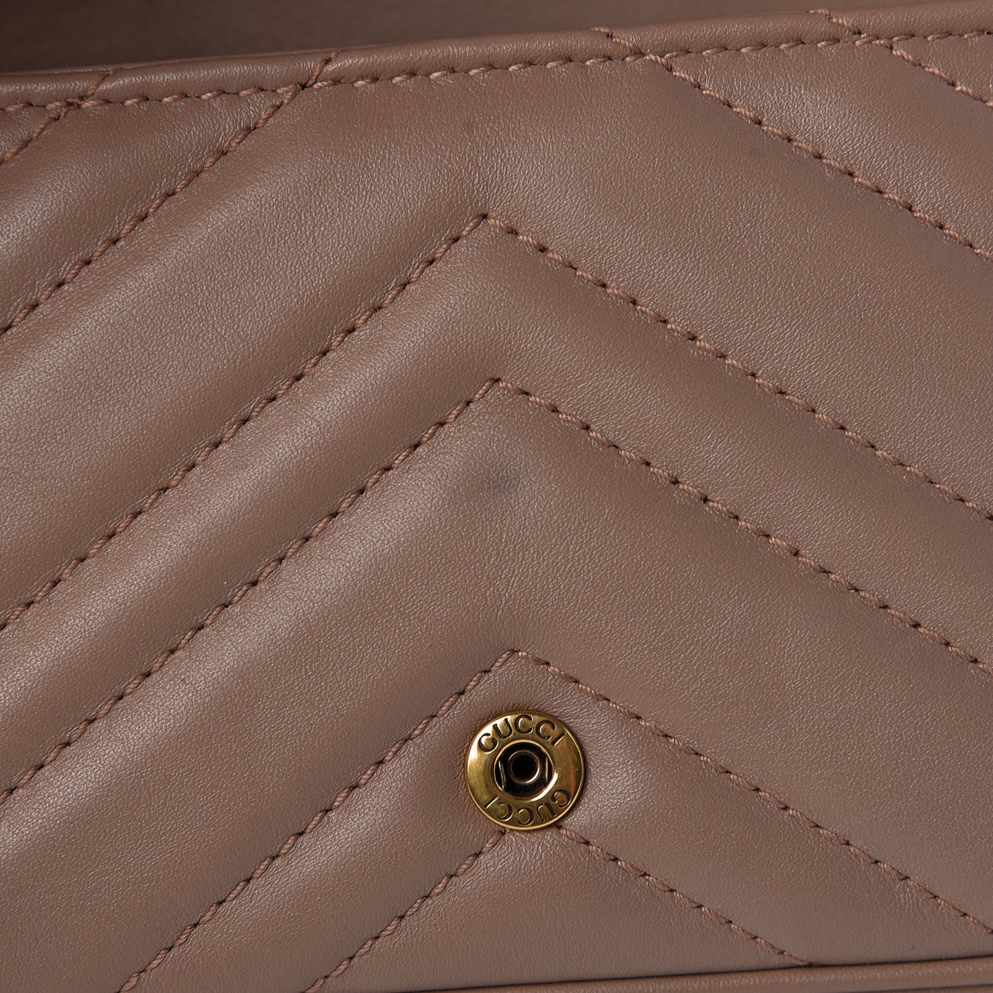 Calfskin Matelasse Super Mini GG Marmont Shoulder Bag Porcelain Rose