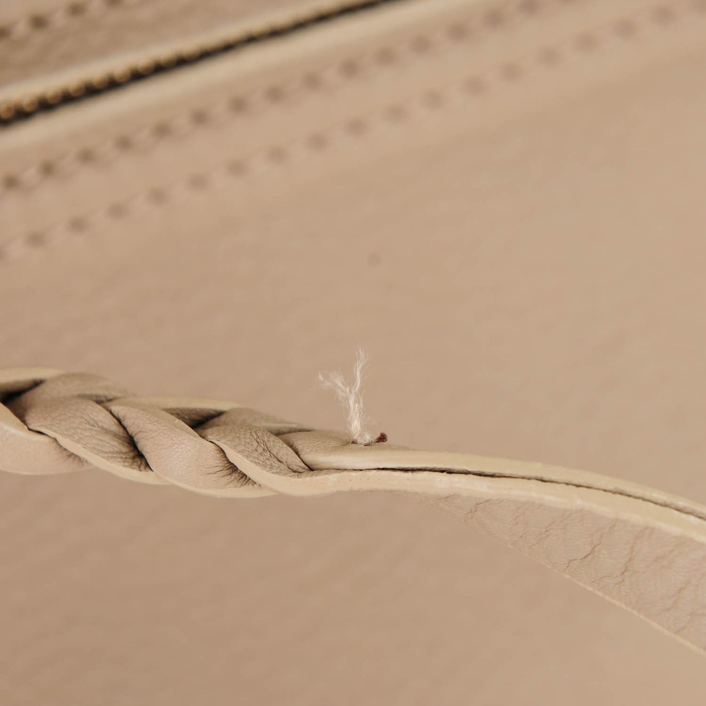Supple Calfskin Medium Phantom Luggage Light Khaki