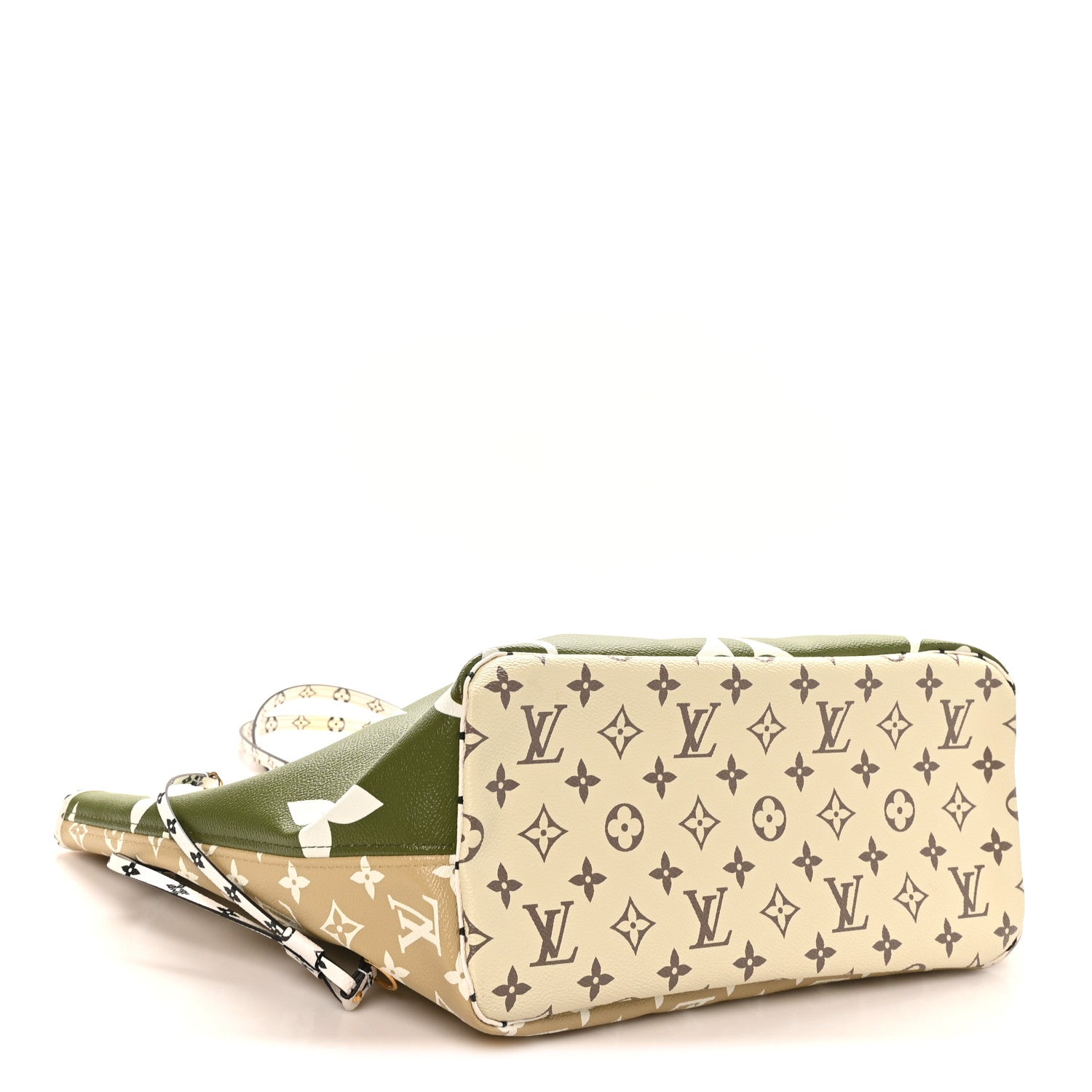 Louis Vuitton Monogram Giant Neverfull MM Kaki 4 of 10