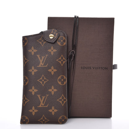 Louis Vuitton Monogram Sunglasses Case MM 8 of 8