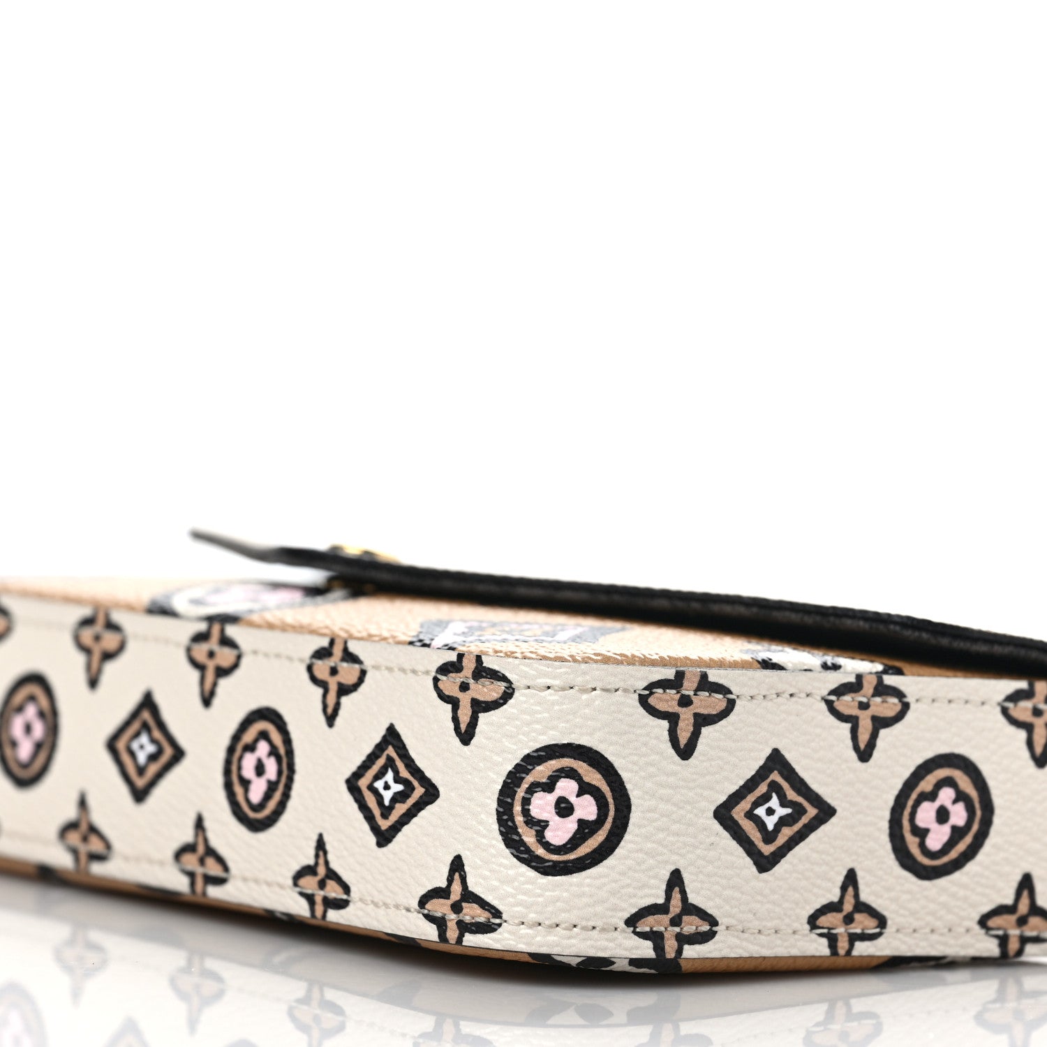 Louis Vuitton Monogram Wild At Heart Felicie Strap & Go Arizona Creme 8 of 8