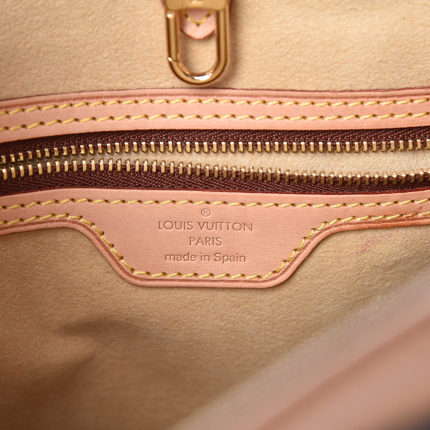 Louis Vuitton Monogram Hampstead PM 6 of 13