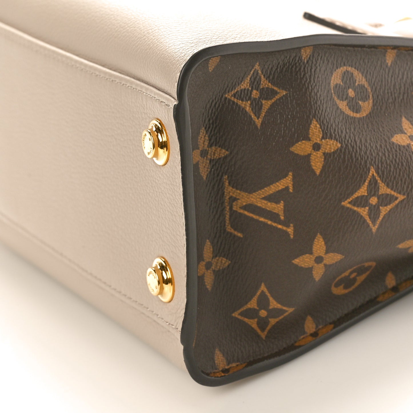 Calfskin Monogram On My Side PM Greige